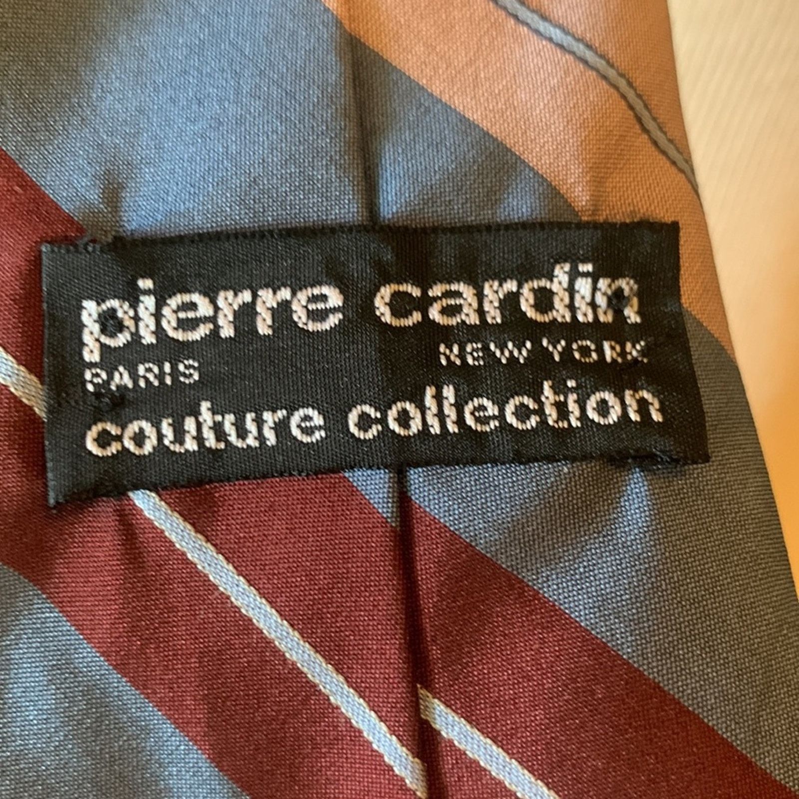 Pierre Cardin Pierre Cardin couture Paris Italian 100% silk necktie Size ONE SIZE - 6 Thumbnail