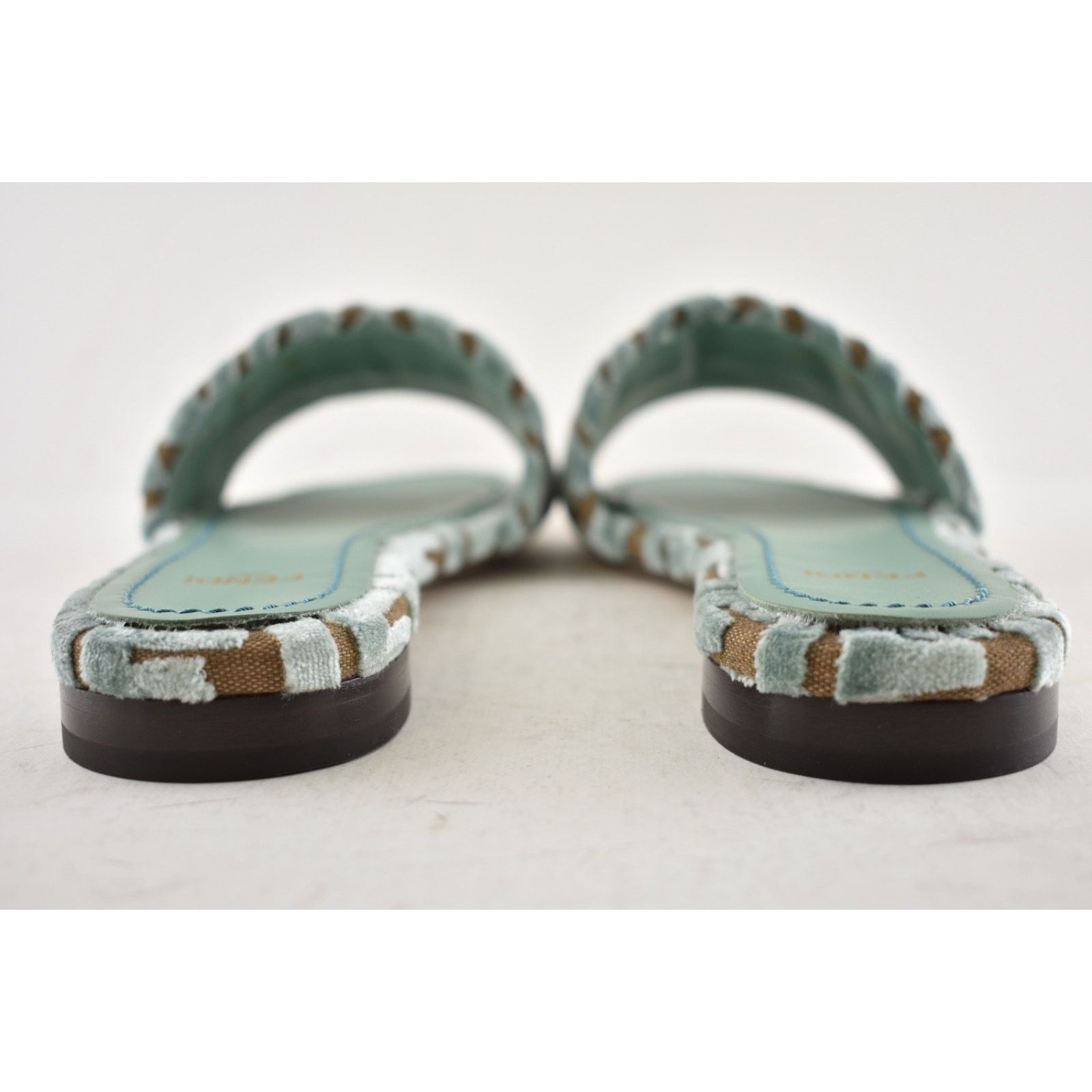 Fendi Fendi Sunshine Velvet FF Logo Menta Green Mule Slide 39 Size US 9 / IT 39 - 14 Thumbnail