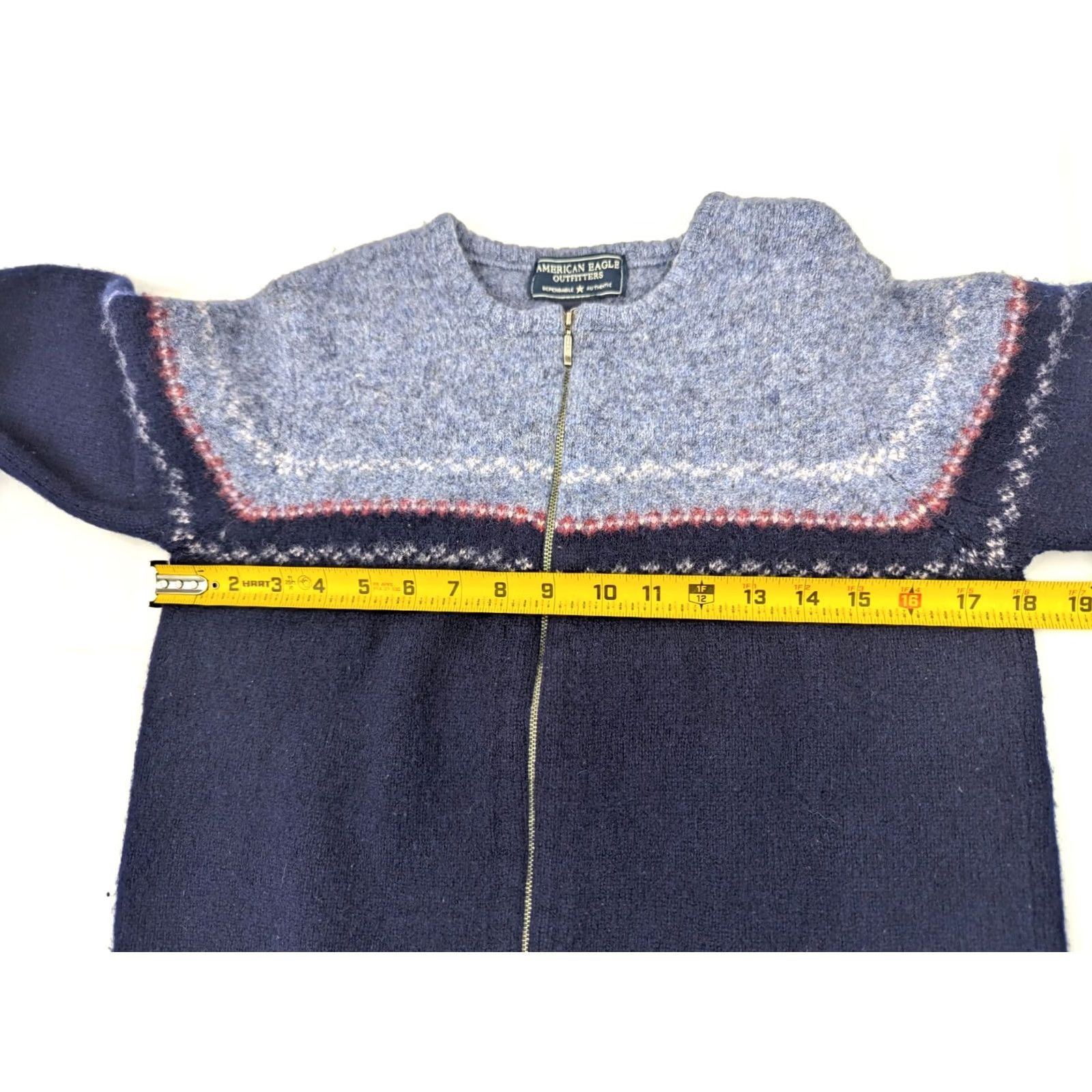 American Eagle Outfitters VINTAGE American Eagle Outfitters Sweater Cardigan Crew Neck Wool Fair Isle Navy Blue Womens S Shetland Wool Light Blue And Navy Blue with graphics Size S / US 4 / IT 40 - 5 Thumbnail