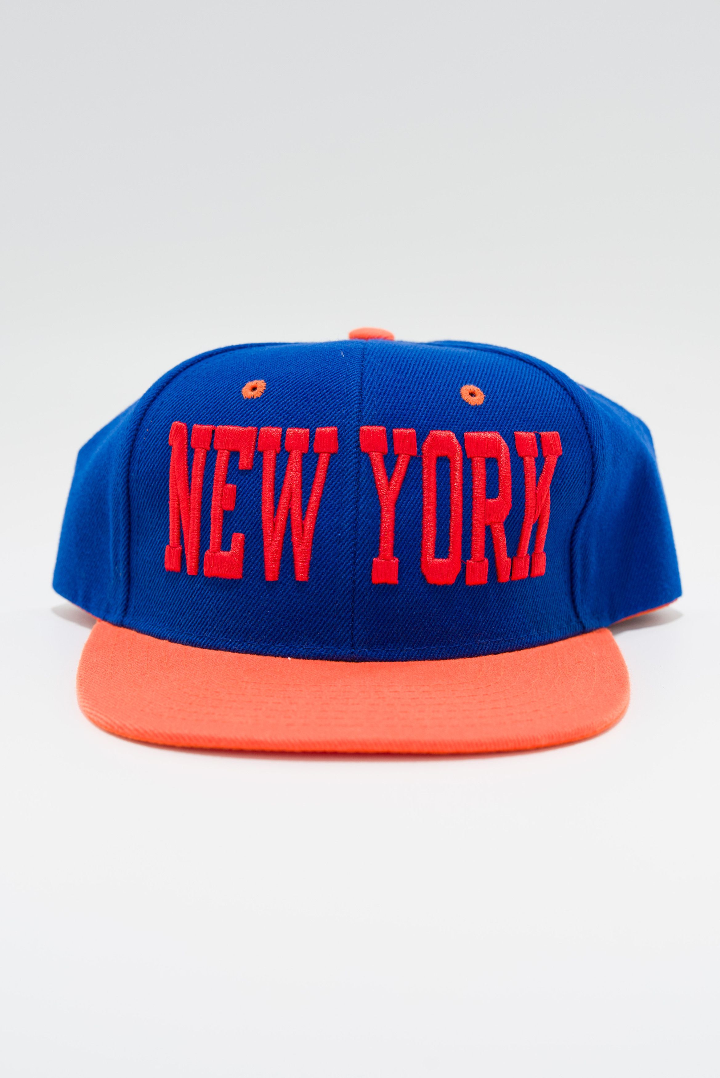 Vintage New York "Knicks" Snapback Size ONE SIZE - 1 Thumbnail