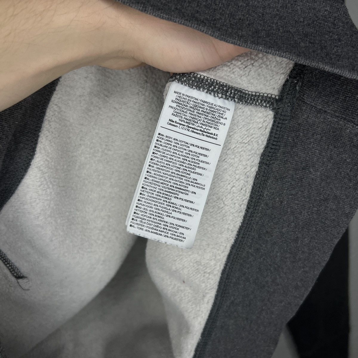 Nike × Vintage Vintage Nike Hoodie Grey Logo Swoosh Boxy 90s Y2K Size US M / EU 48-50 / 2 - 5 Thumbnail