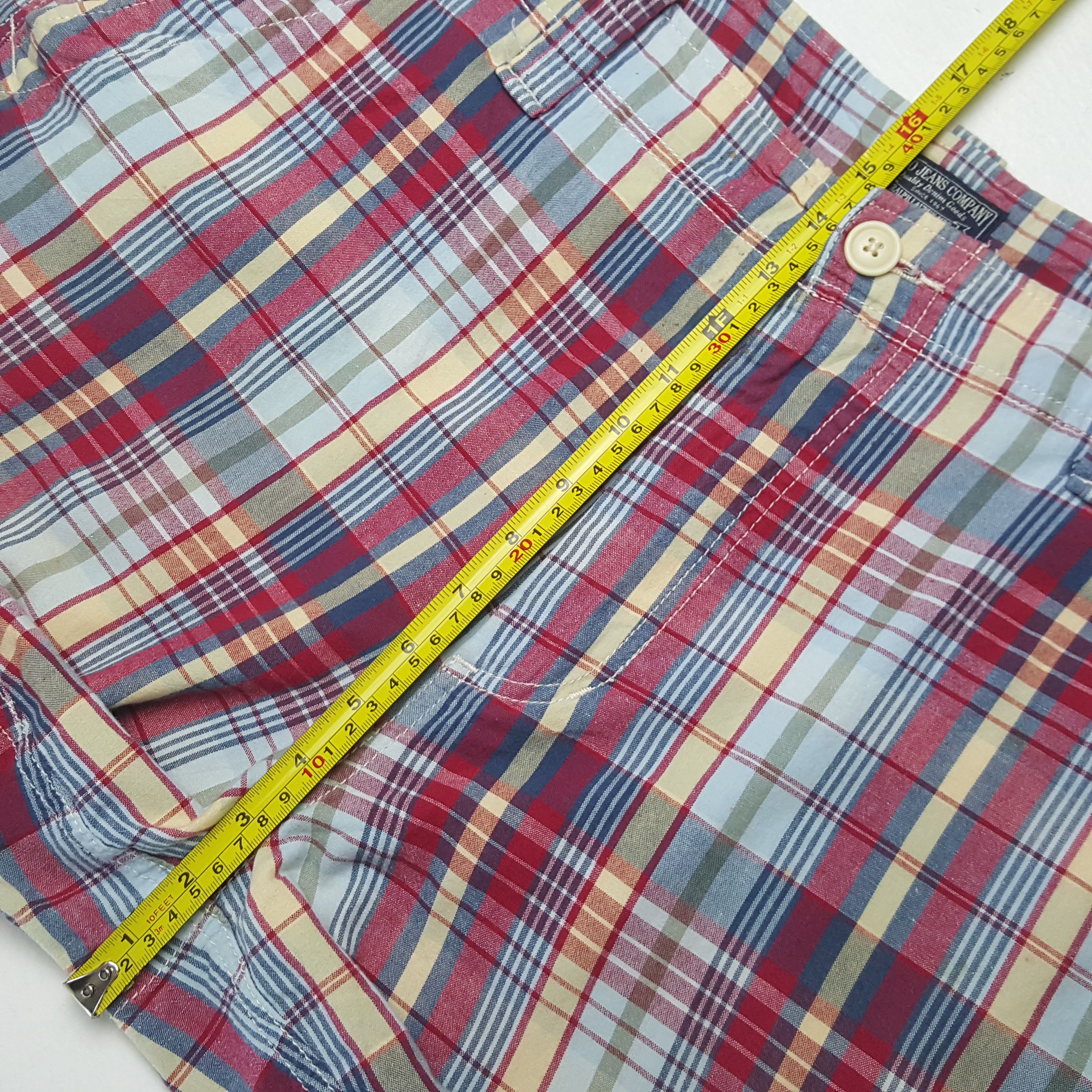 Ralph Lauren Vintage Ralph Lauren Fashion Brand Rare Shorts C318N9 Size US 39 - 6 Thumbnail