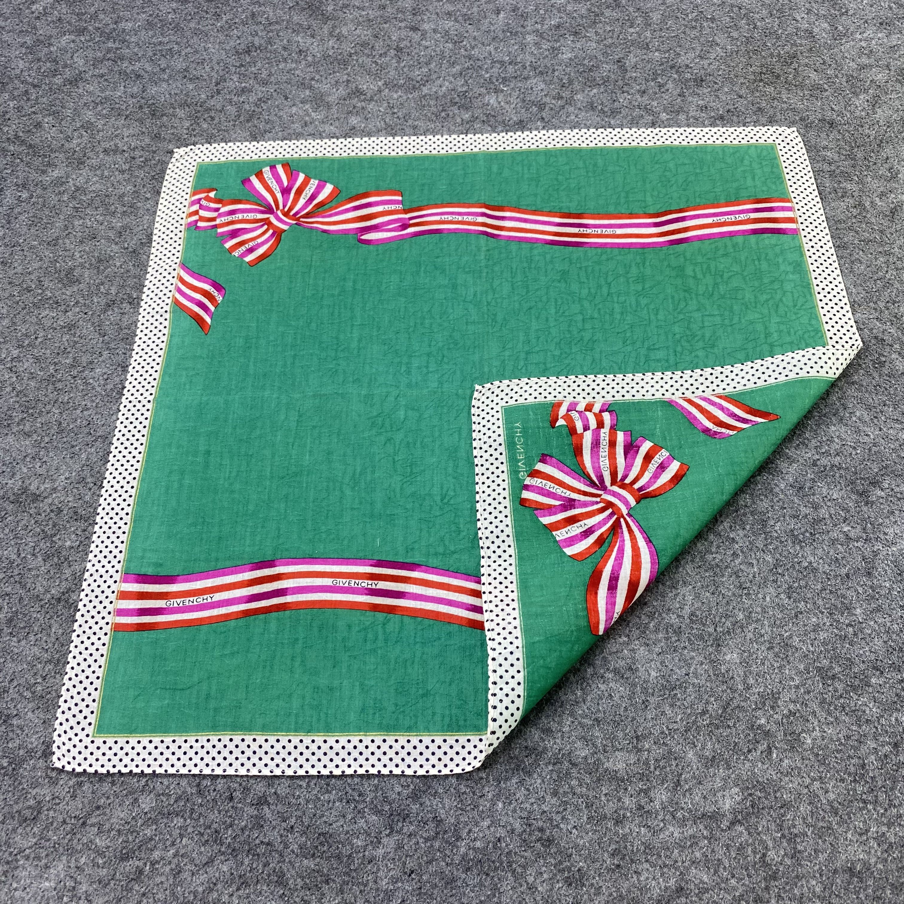 Givenchy Givenchy Handkerchief / Bandana / Neckerchief-B2360 Size ONE SIZE - 5 Thumbnail