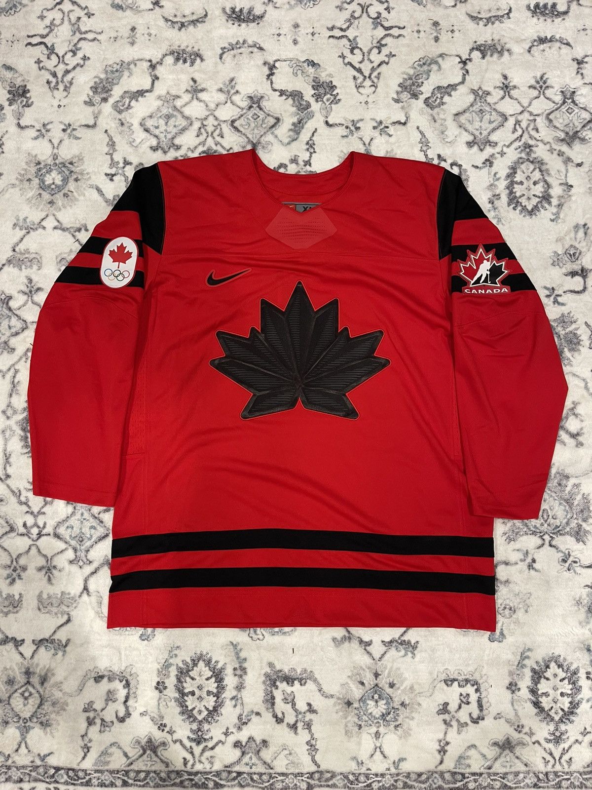 image of Nike Team Canada Olympic Hockey Jersey in Red, Men's (Size XL)