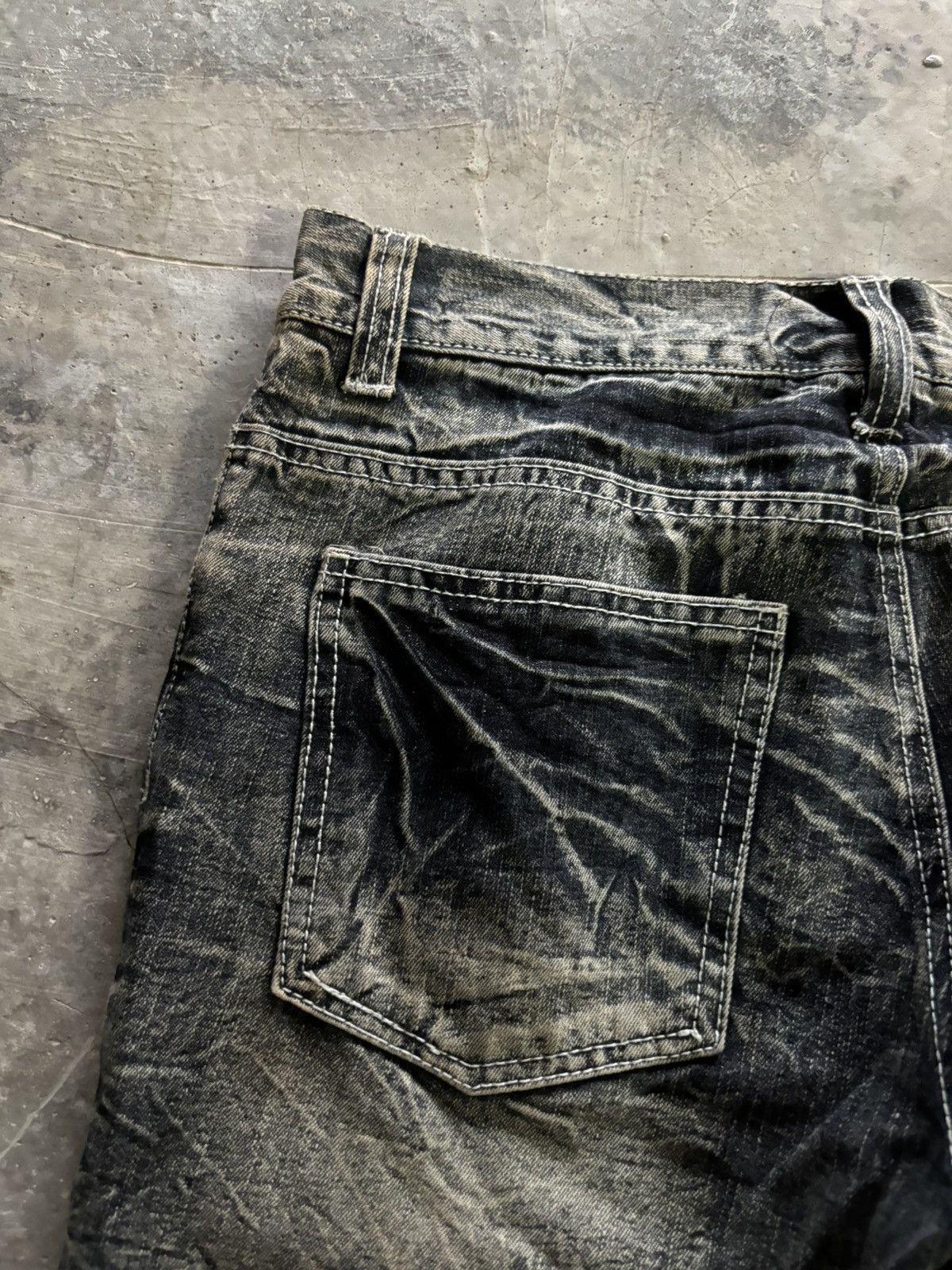 Hysteric Glamour DISTRESSED LOWBOX WHISKERED WASH JAPANESE DENIM SLIM GRUNGE Size US 31 - 15 Thumbnail