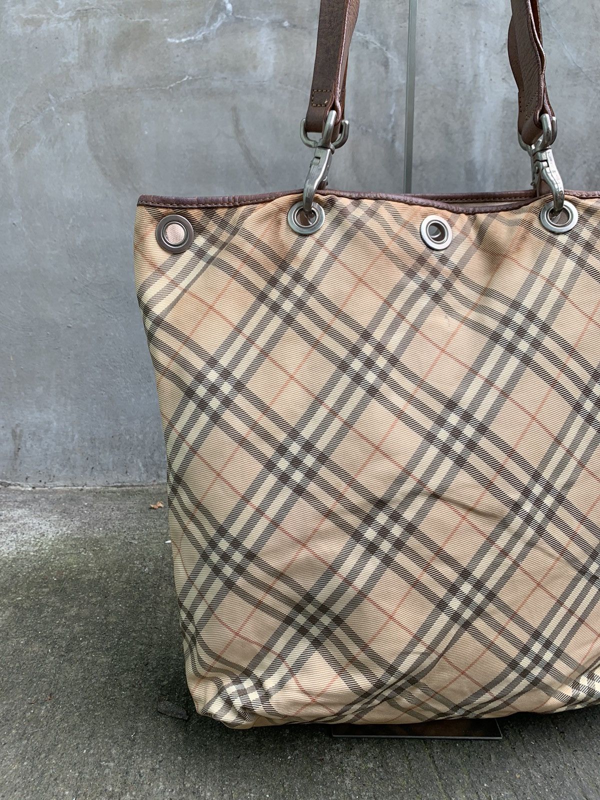 Burberry Blue Label Nova Plaid Tote Bag Size ONE SIZE - 3 Thumbnail