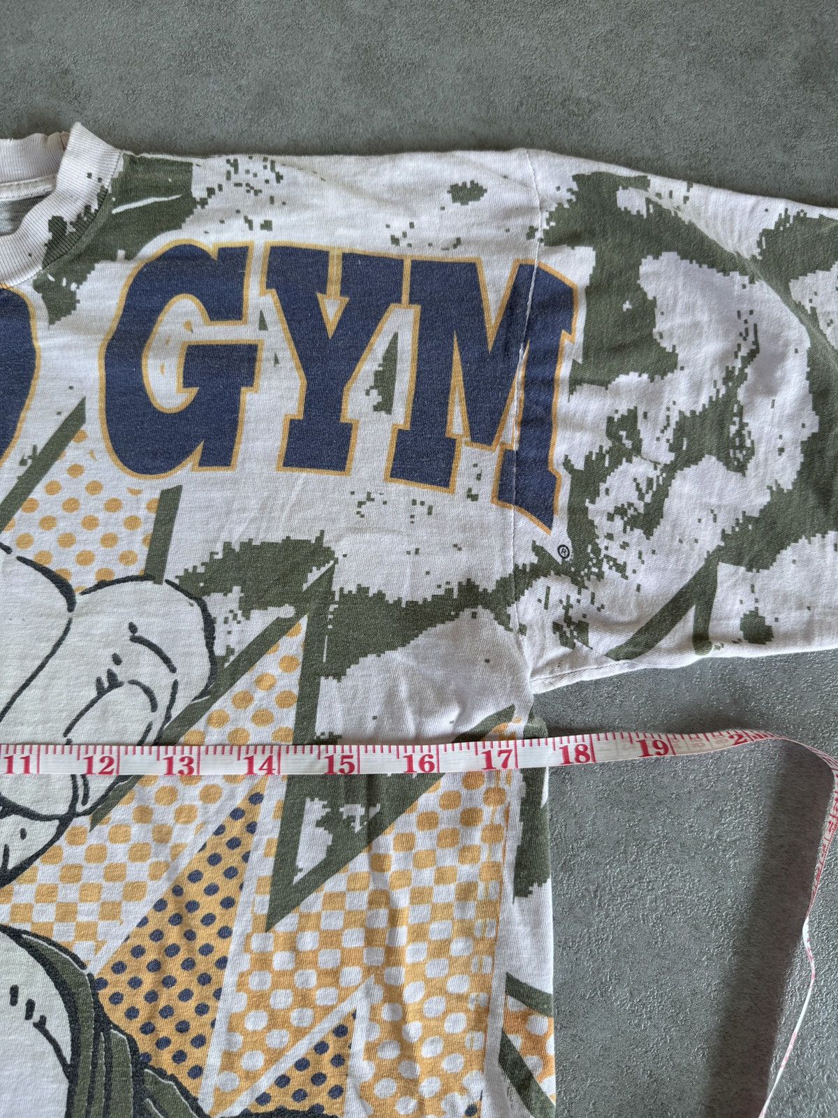 *RARE* VINTAGE 90s WORLD GYM POWER AOP TEE BODYBUILDING