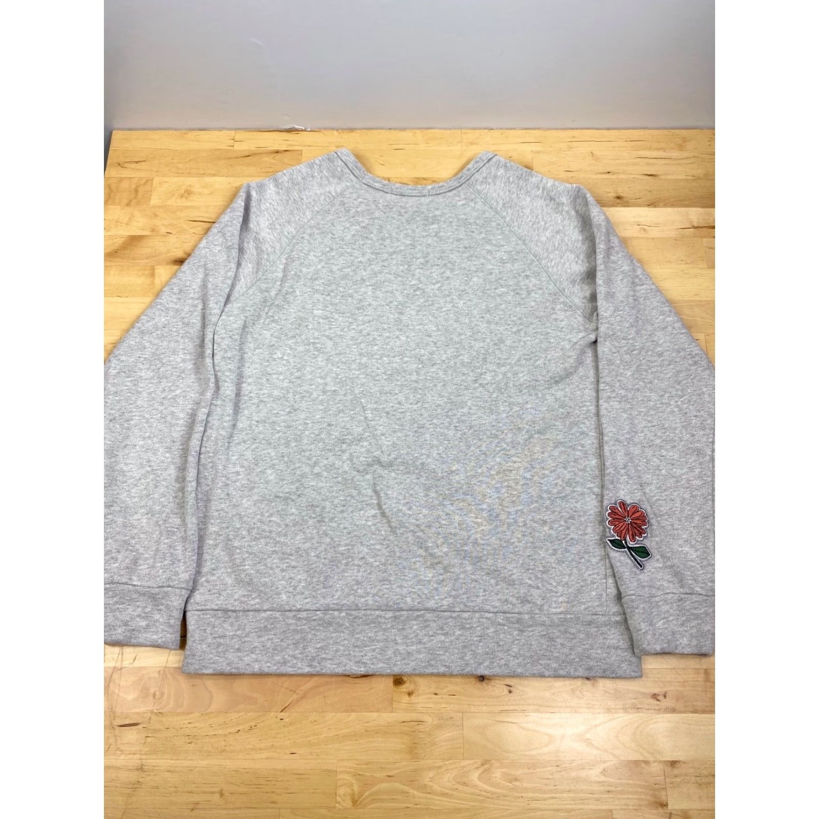 Obey OBEY Sweater Womens S Pullover Crew Neck Long Sleeve Gray Distress Logo Unicorn Lipstick Skateboard Pattern Solid Vintage? No. Size S / US 4 / IT 40 - 2 Thumbnail