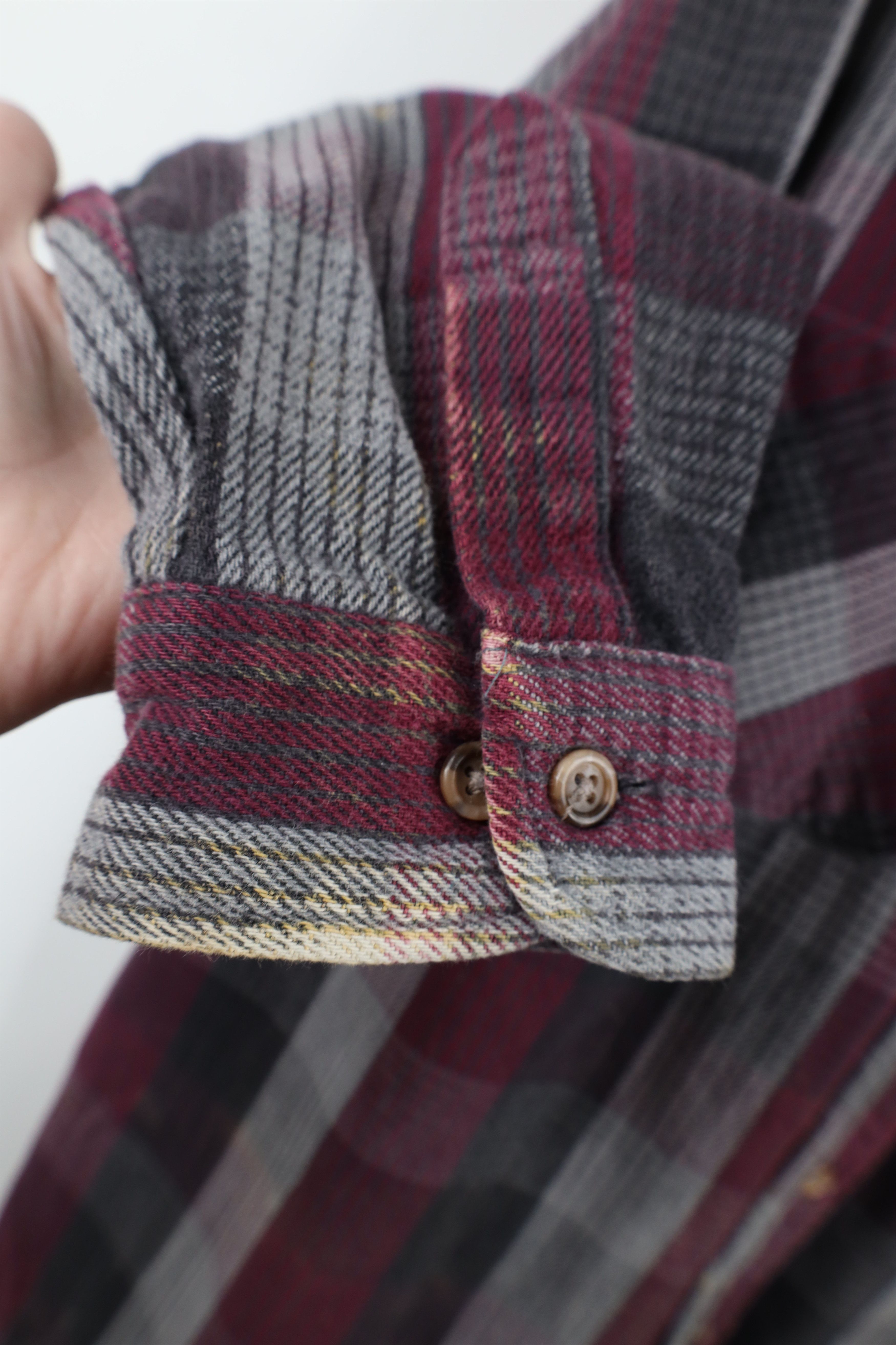 Vintage Vintage 90s Streetwear Heavyweight Button Shirt Plaid Size US XL / EU 56 / 4 - 5 Thumbnail