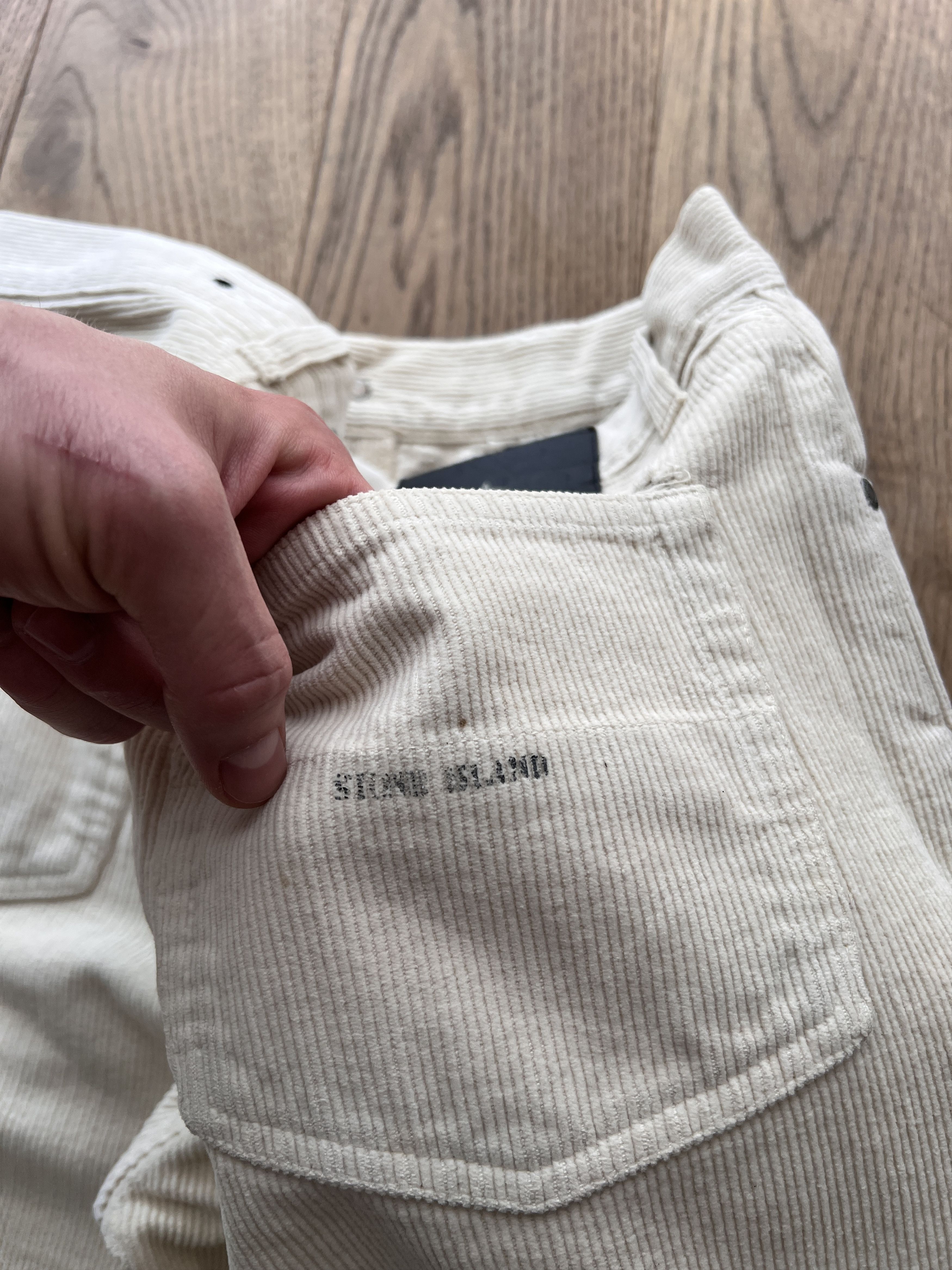 Stone Island Rare! Stone Island vintage 90s cream corduroy pants velvet Size US 31 - 8 Thumbnail