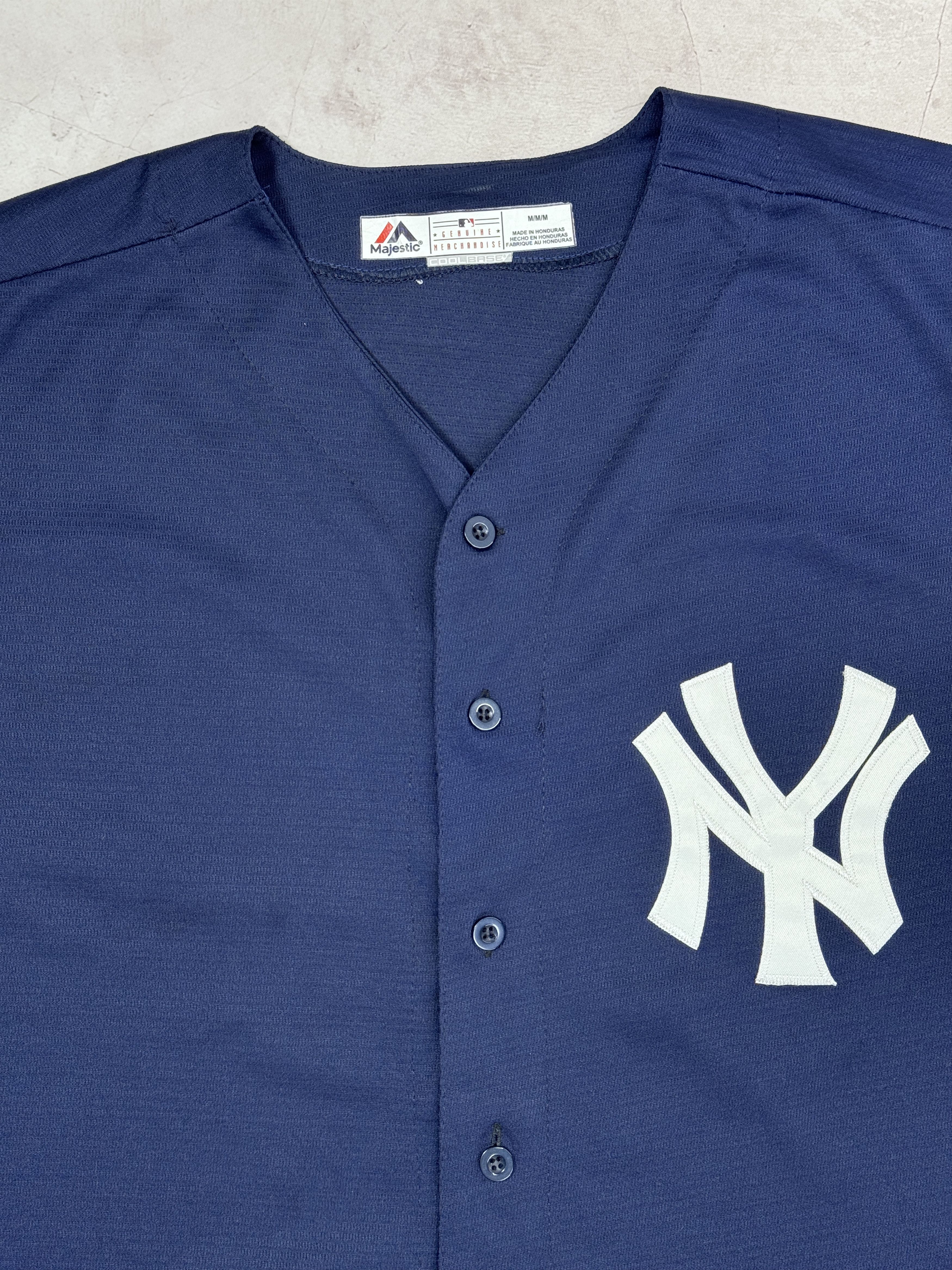 Majestic New York Yankees Baseball Jersey Shrit by Majestic Coolbase Size US M / EU 48-50 / 2 - 5 Thumbnail