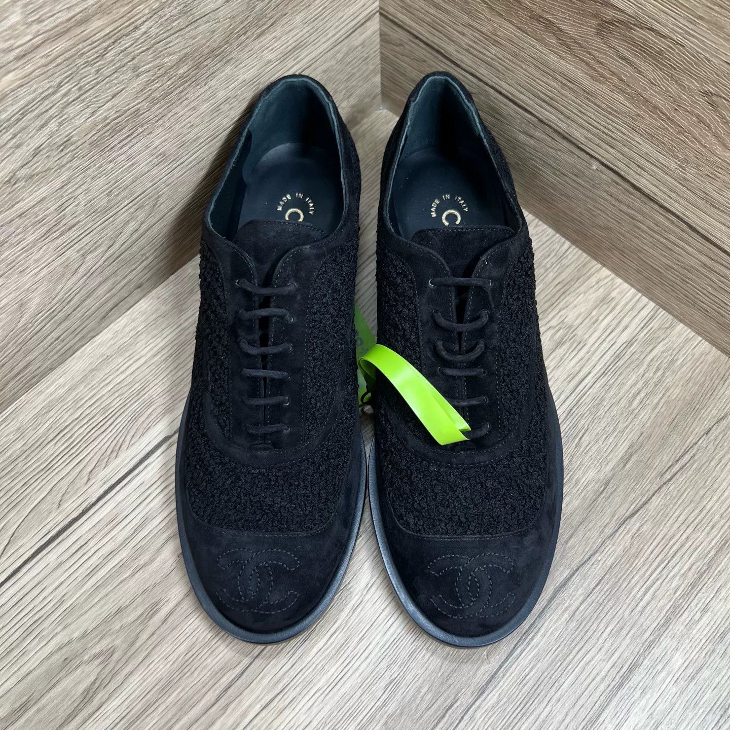 Chanel Chanel Black Lowtop Sneakers us_8 Women Size US 8 / IT 38 - 1 Thumbnail