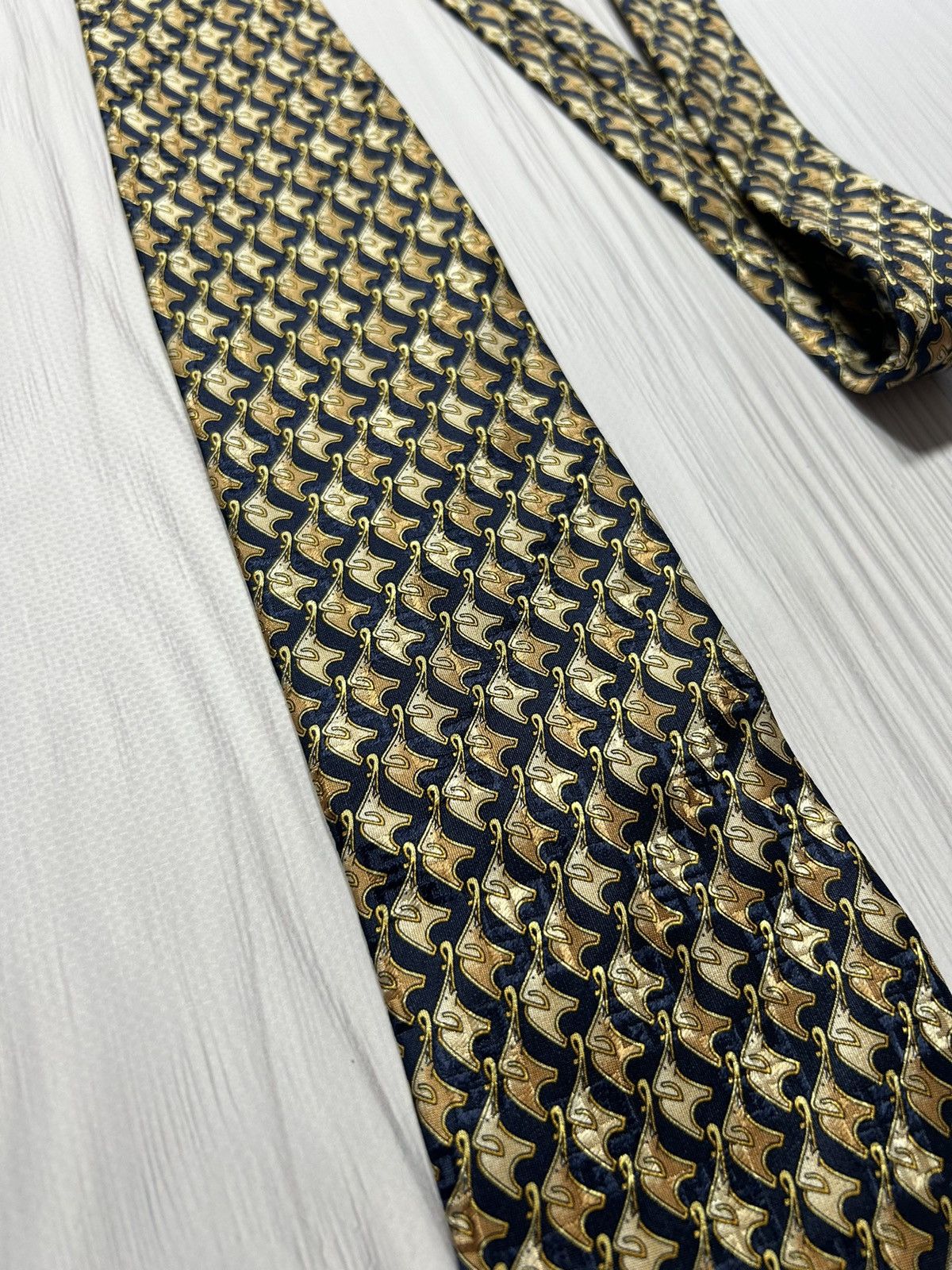 Givenchy × Vintage Rare Givenchy Gentleman Elephants Logo Silk Tie Size ONE SIZE - 3 Thumbnail