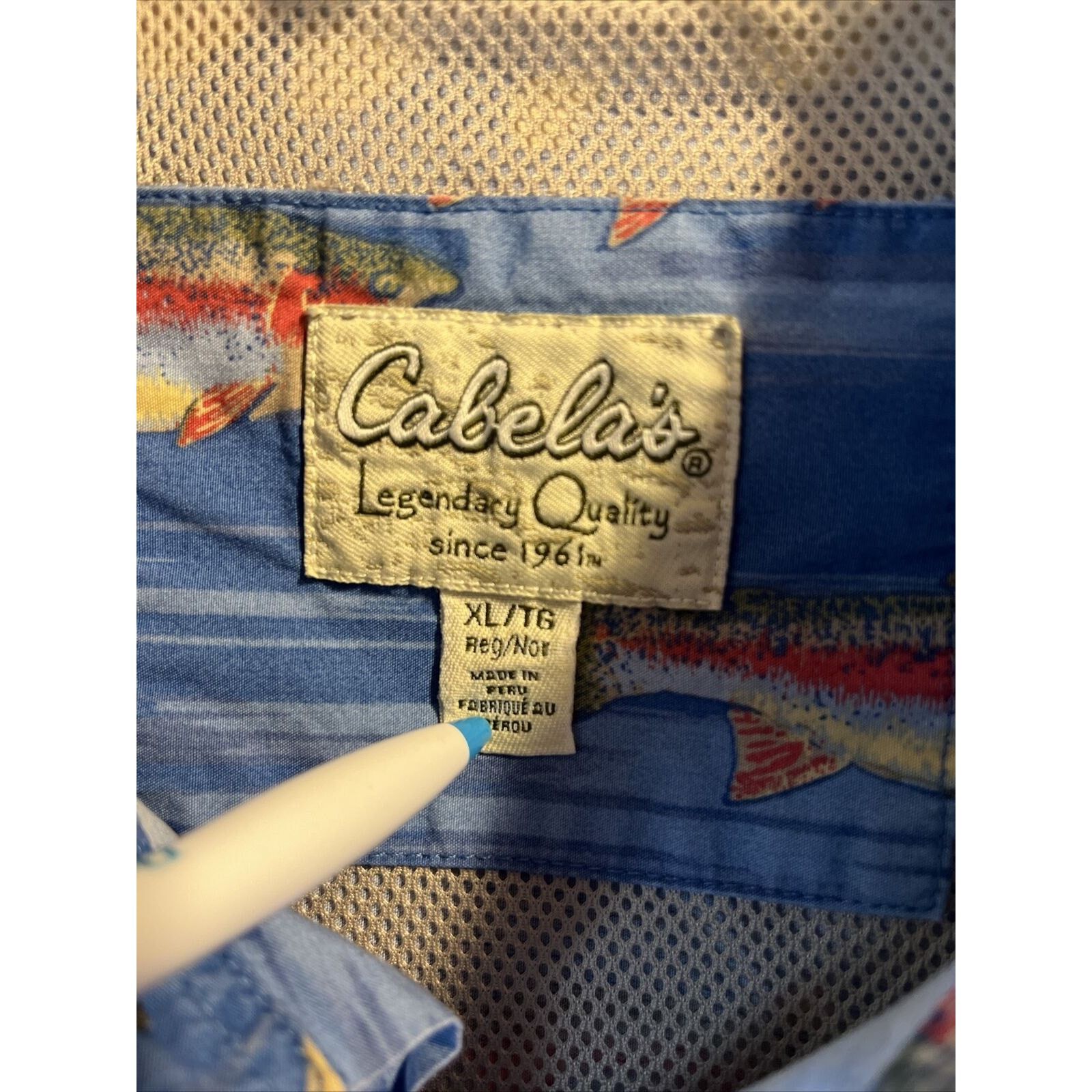 Cabelas Cabelas Shirt Men XL Button Blue SS Mesh Fish All Over Print Size US XL / EU 56 / 4 - 3 Thumbnail