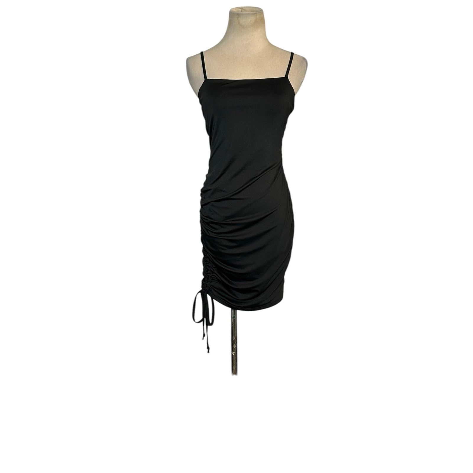 Forever 21 Forever 21 black ruched bodycon mini dress size Small Size S / US 4 / IT 40 - 12 Thumbnail