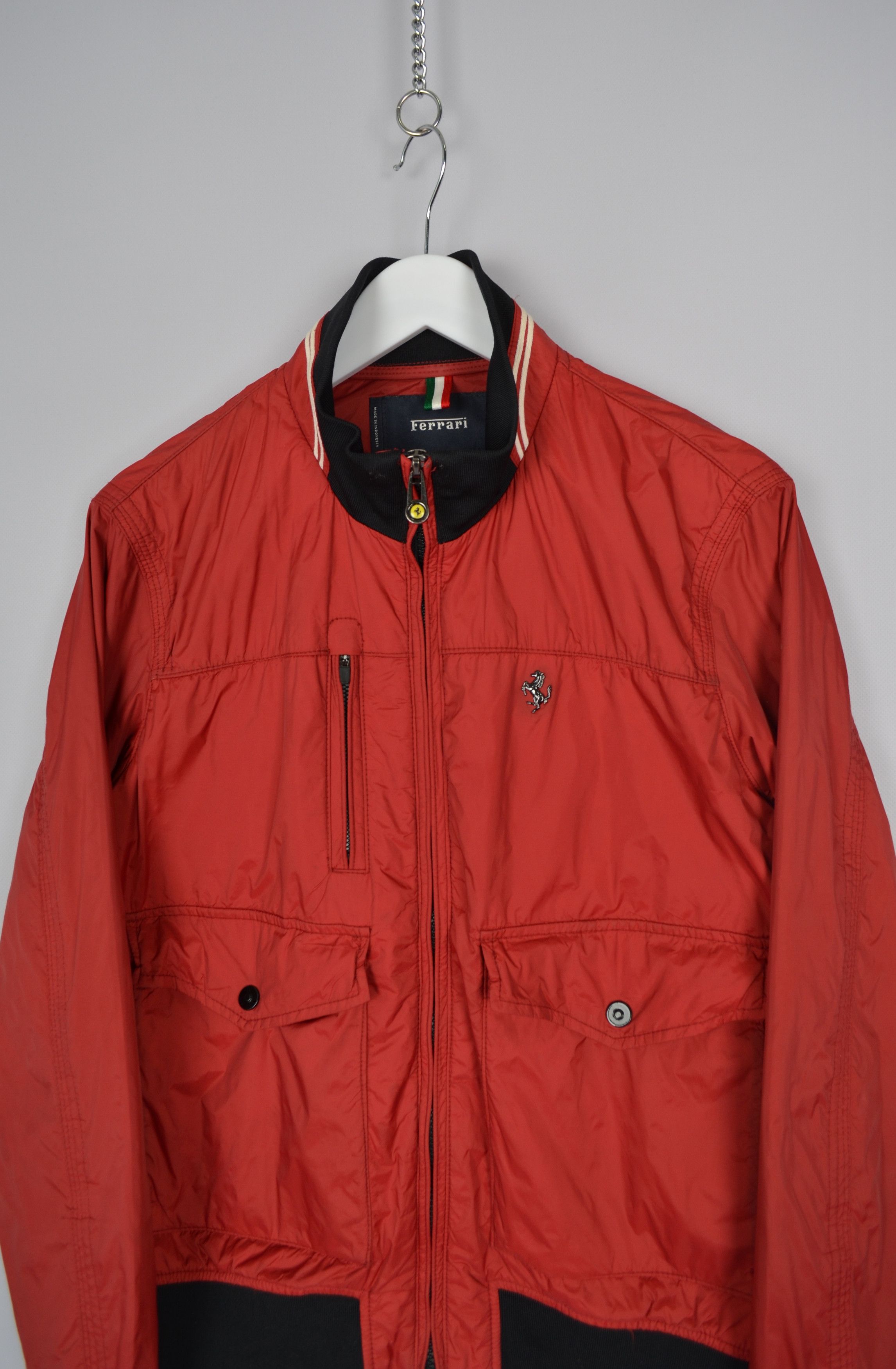 Ferrari × Formula 1 Ferrari Scuderia F1 Red Jacket Nylon Logo Tyvek Lining Sz M Size M / US 6-8 / IT 42-44 - 2 Thumbnail