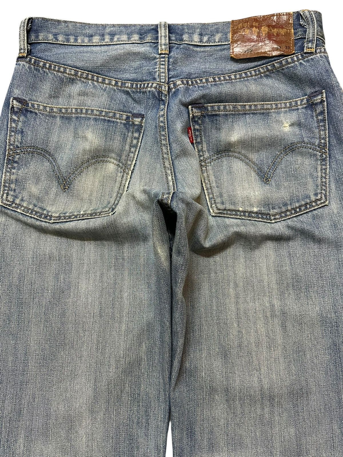 Levi's Vintage Levis 502 Regular Straight Faded Wash Distress Jeans Size US 31 - 5 Thumbnail