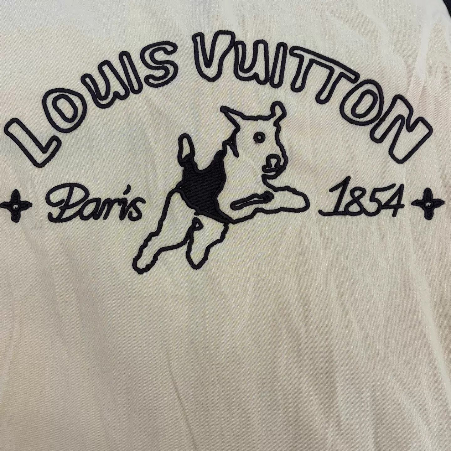 Louis Vuitton LV x Tyler Men V Logo Puppy Button Color SS Shirt Yellow Size US S / EU 44-46 / 1 - 8 Thumbnail