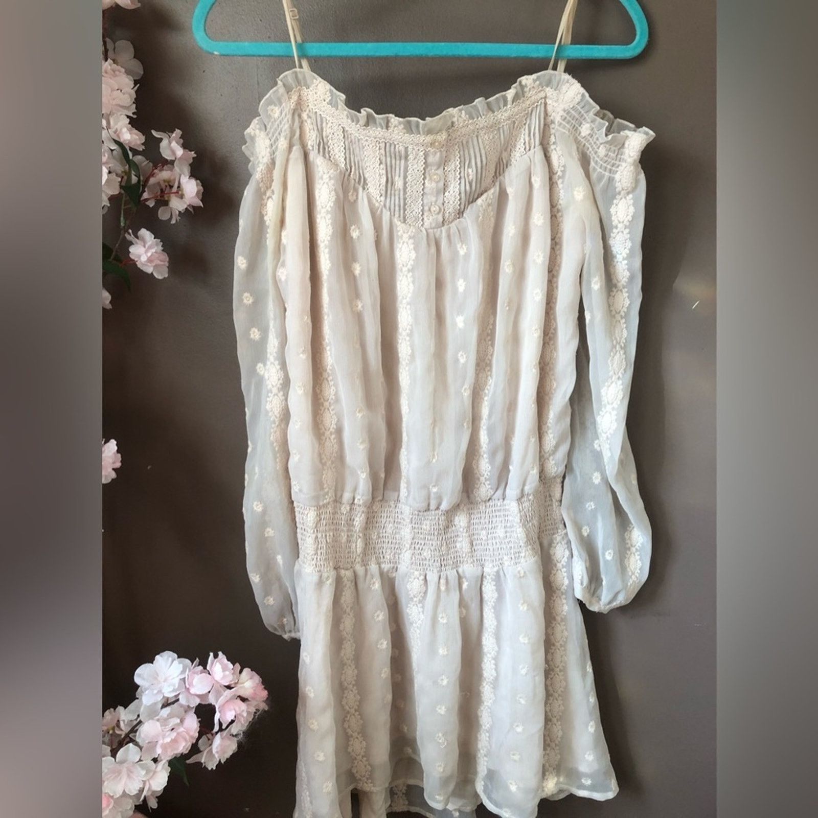 Free People Free people lace embroidered sheer long sleeve dress. Size S / US 4 / IT 40 - 8 Thumbnail