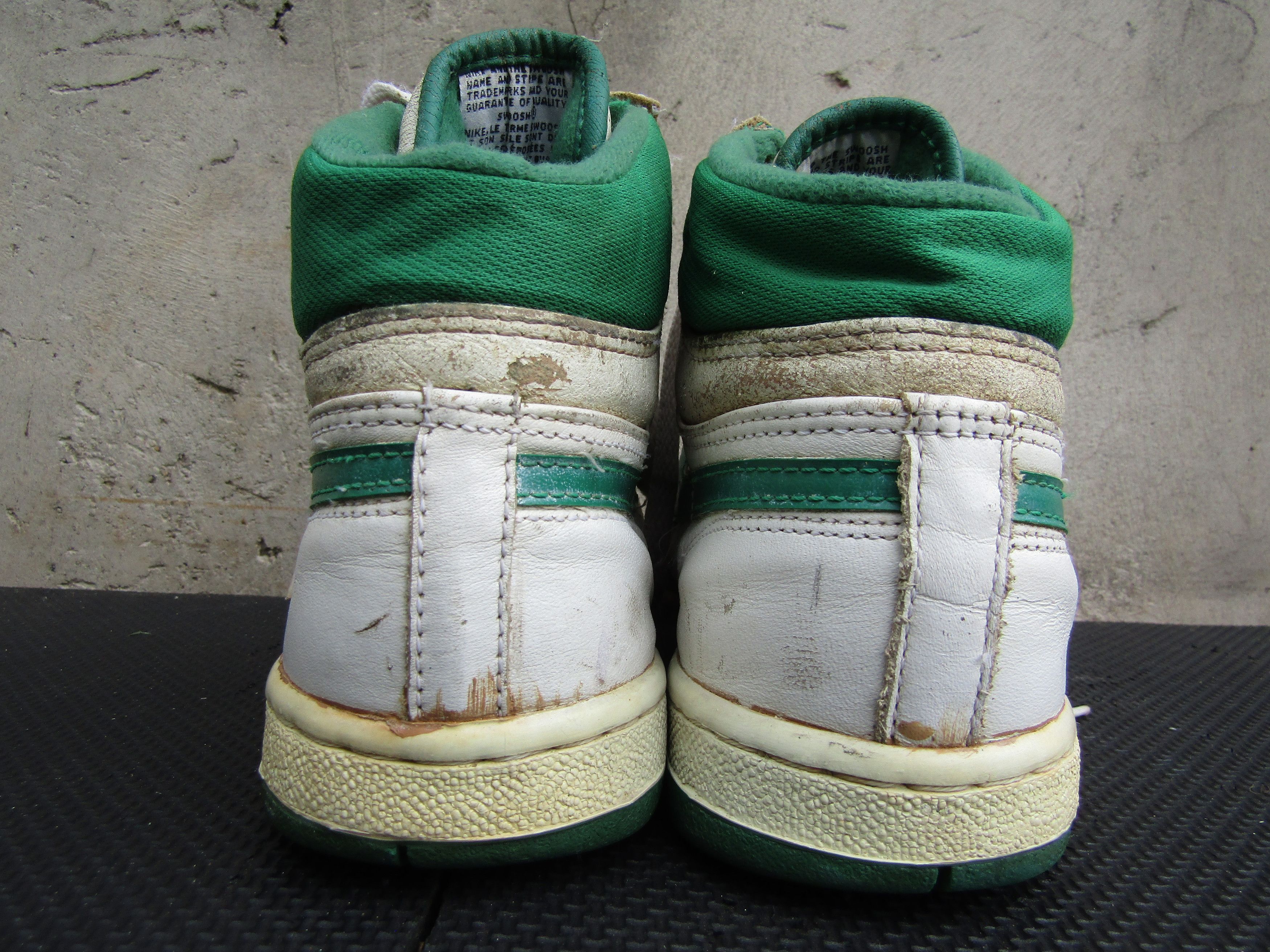 Nike NIKE COURT FORCE White x Green Men Made in Korea Size US 9.5 / EU 42-43 - 9 Thumbnail