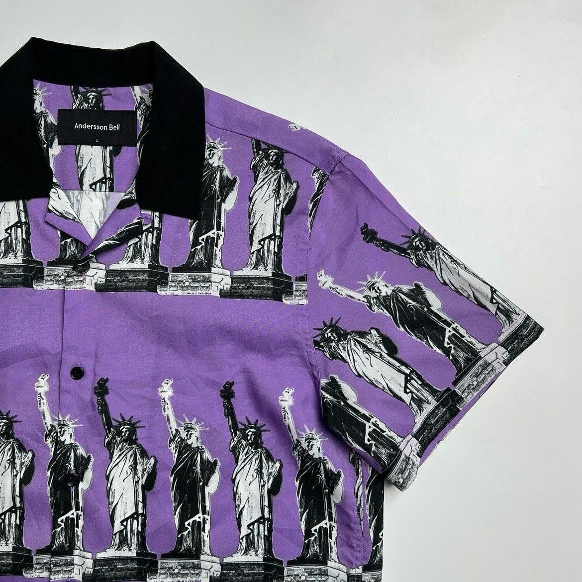 Andersson Bell × Designer × Japanese Brand Andersson Bell "Statue of Liberty" Cuban Shirt Size US L / EU 52-54 / 3 - 3 Thumbnail