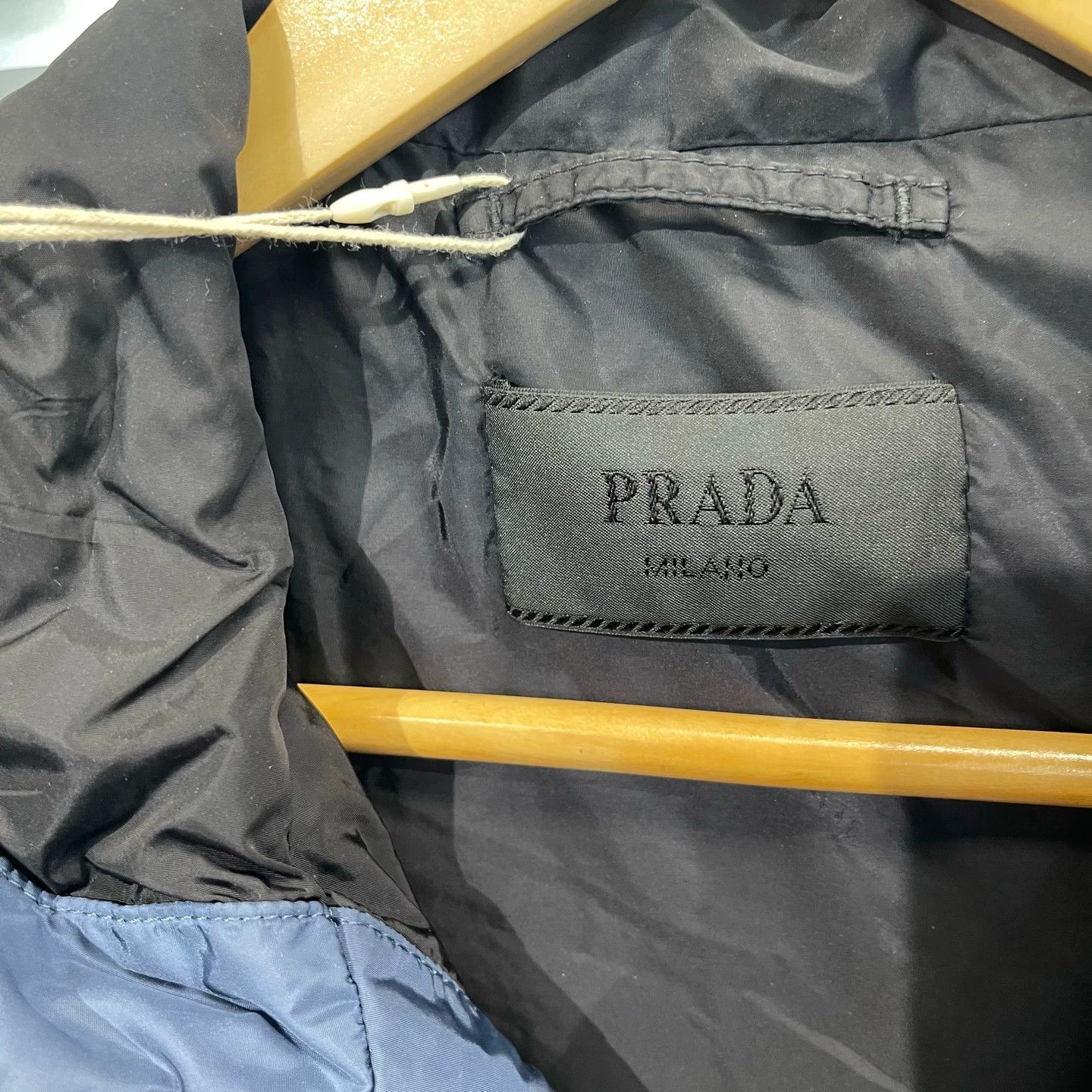 Prada Prada Triangle Logo Nylon Puffer Jacket 46 Size US S / EU 44-46 / 1 - 3 Thumbnail