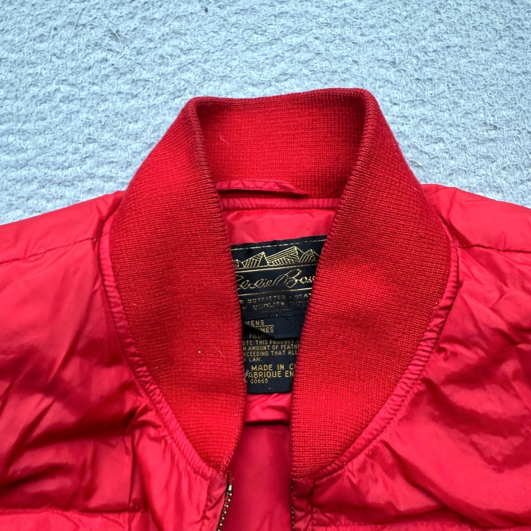 Eddie Bauer VINTAGE Eddie Bauer Goose Down Puffer Vest Mens Large Red Full Zip Quilted 90s Down Insulated Nylon Lined Zip Vest Mens Red 90s Size US L / EU 52-54 / 3 - 7 Thumbnail