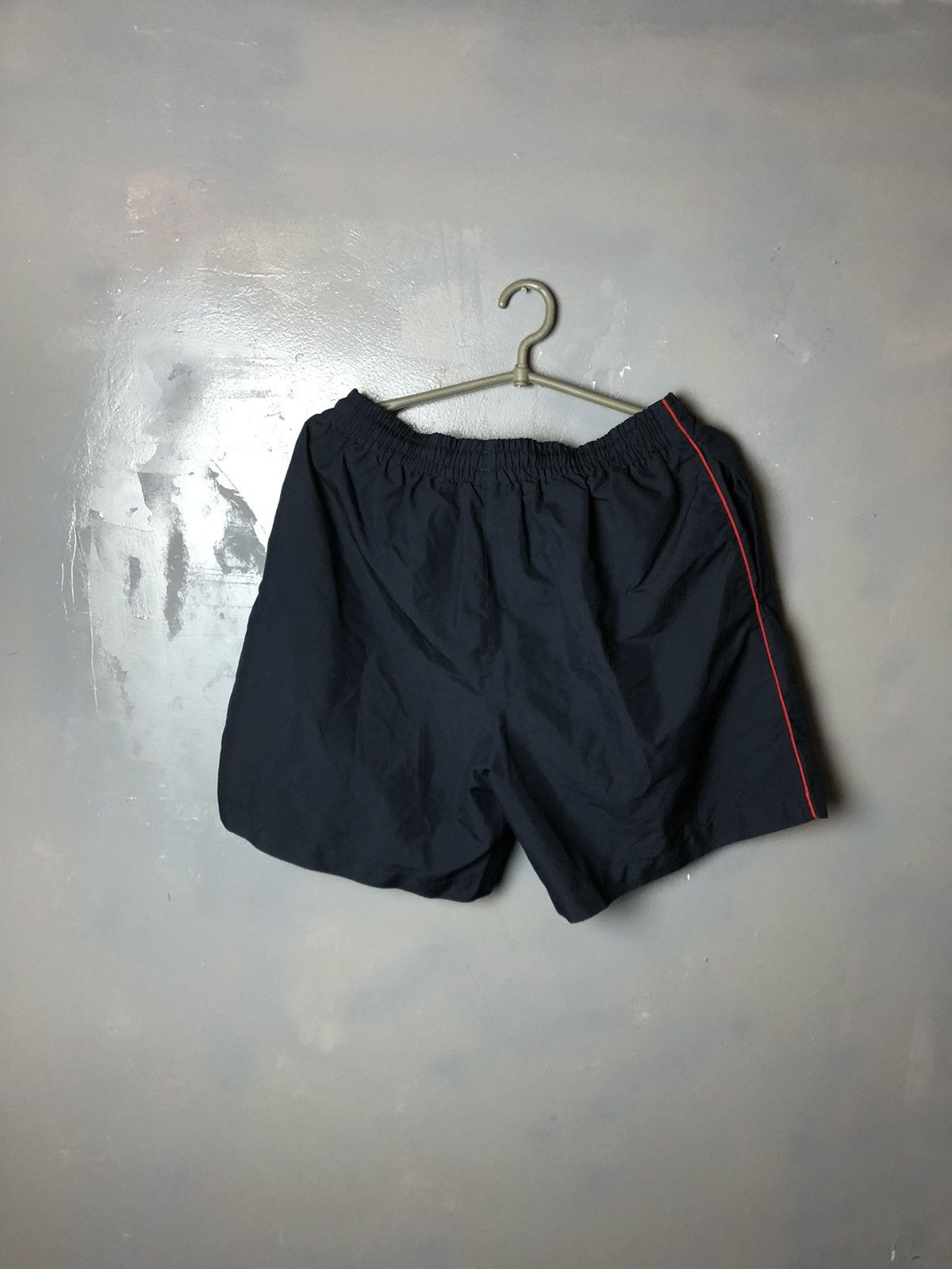 Fila Men’s short vintage Fila size M Size US 32 / EU 48 - 6 Thumbnail