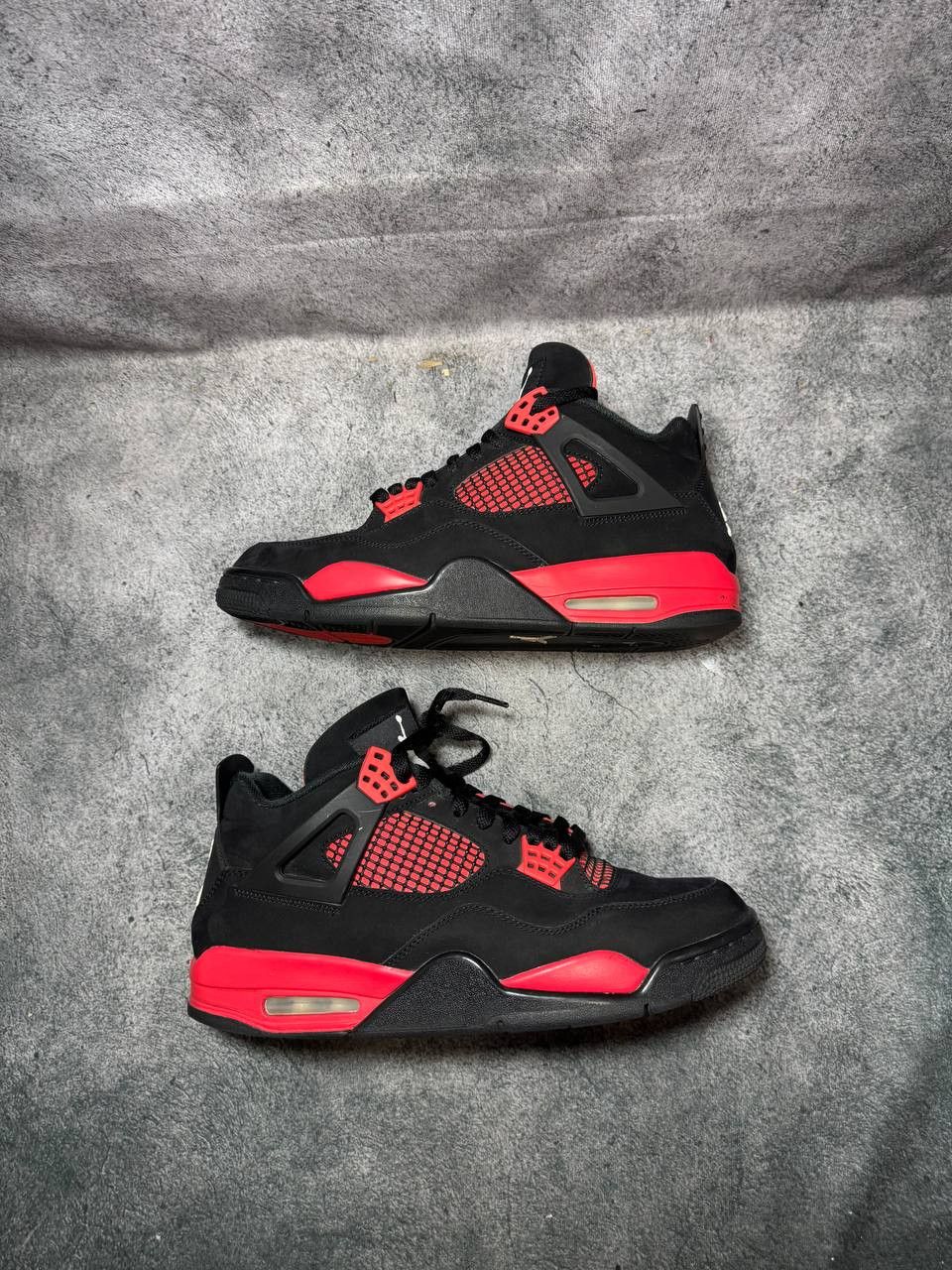 Jordan Brand Size 10 | Jordan 4 Red Thunder No Box | Pre-Owned Size US 10 / EU 43 - 6 Thumbnail