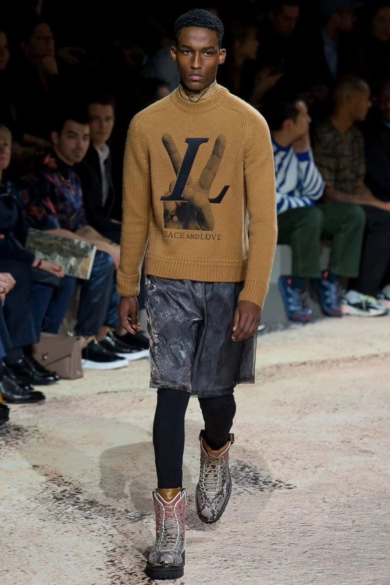 Louis Vuitton Louis Vuitton Lunar Surface Print Organza Double Print Sho Size US 36 / EU 52 - 2 Thumbnail