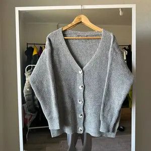 Japanese Brand Avant Garde Vintage Knitted Button Cardigan Sweater Size US M / EU 48-50 / 2 - 2 Thumbnail