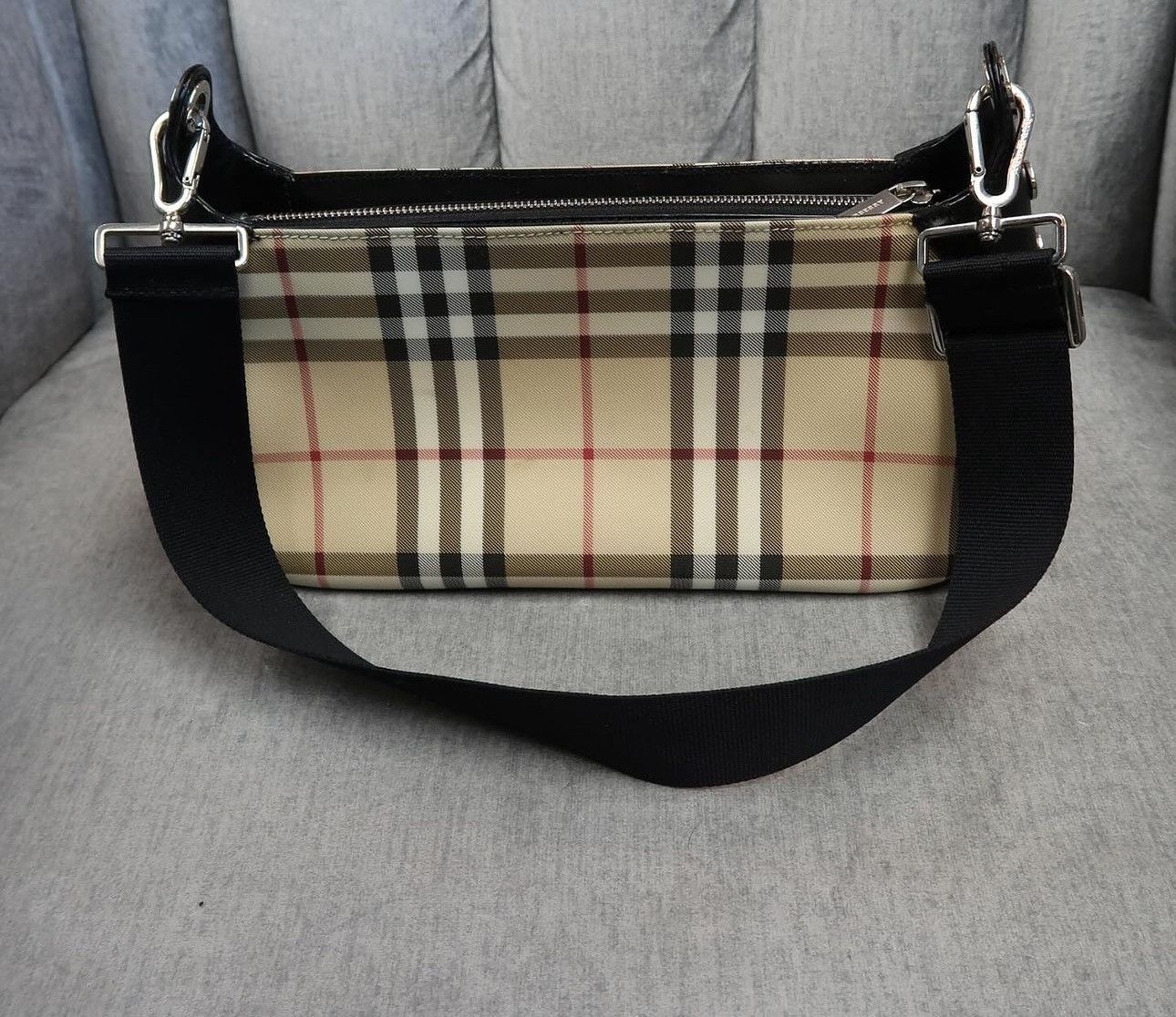 Burberry Authentic Burberry Shoulder Bag Size ONE SIZE - 3 Thumbnail