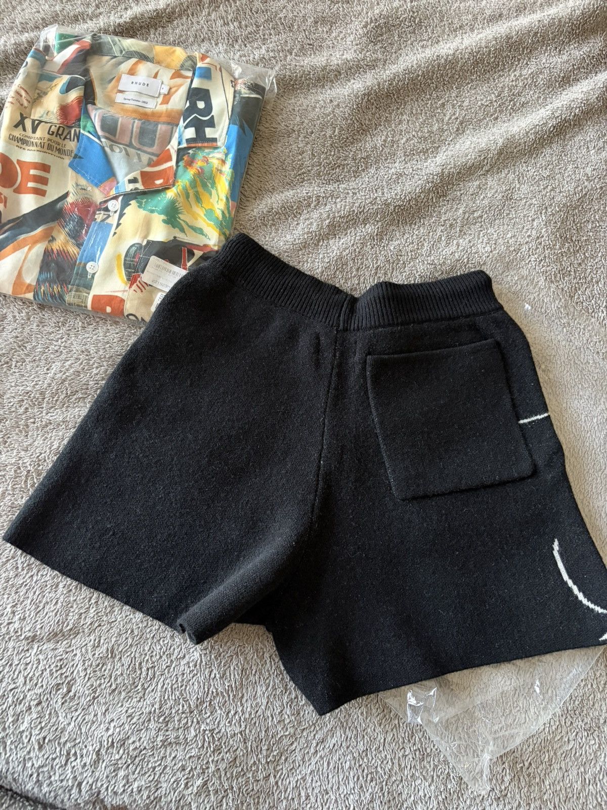 Rhude Rhude Cashmere Script Shorts & Poster Button Up Size US S / EU 44-46 / 1 - 3 Thumbnail