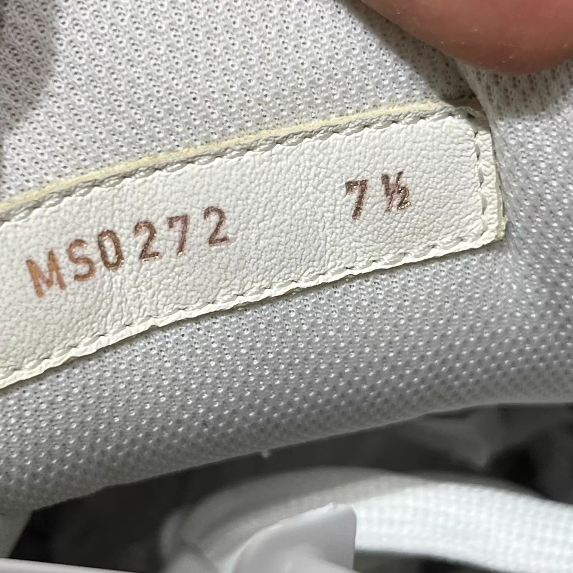 Louis Vuitton LV Trainer Black & White Denim UK7.5 41.5 Size US 8.5 / EU 41-42 - 8 Thumbnail