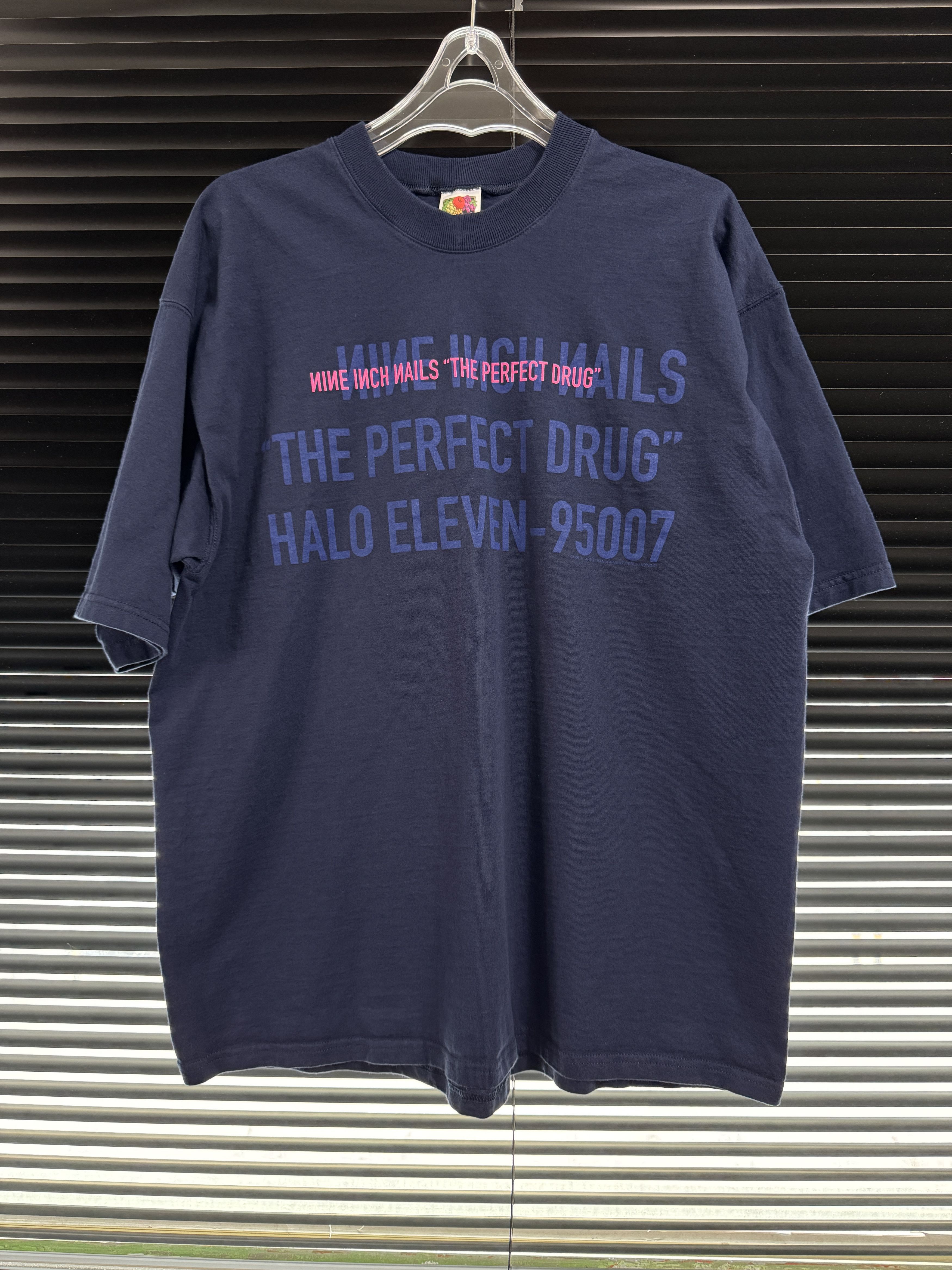 Band Tees Vintage 90s Nine Inch Nails "The Perfect Drug" Tee Size US XL / EU 56 / 4 - 1 Thumbnail