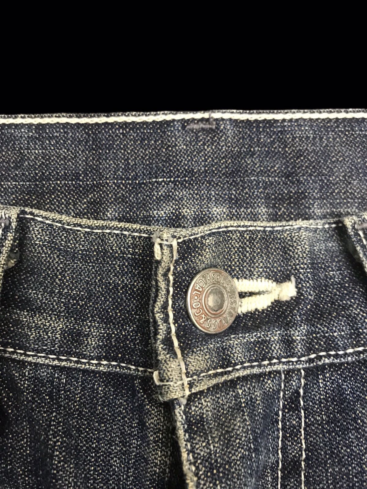 Levi's 💥THRASHED💥VTG Levis 517 Flare Thrashed Denim F366 Size US 31 - 9 Thumbnail