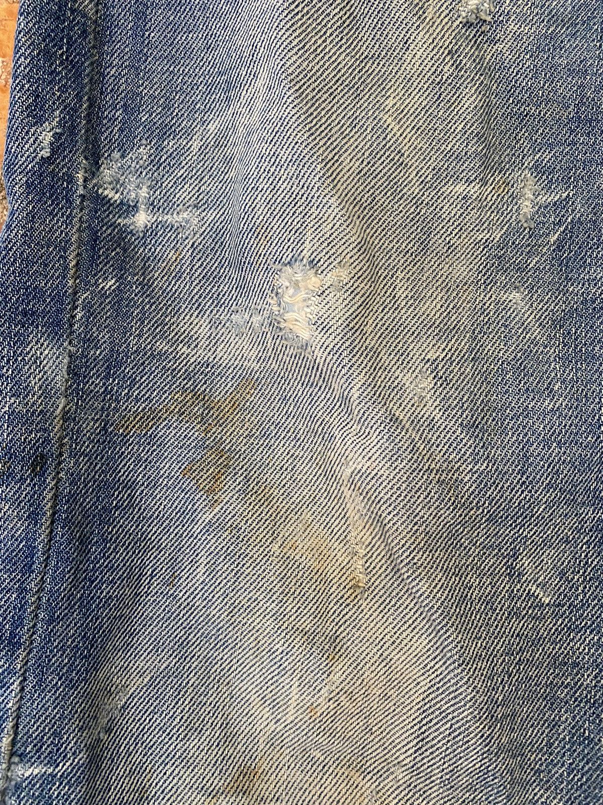 Diesel 2000s Diesel Distressed Dirty Whisker raw flare denim Size US 33 - 9 Thumbnail