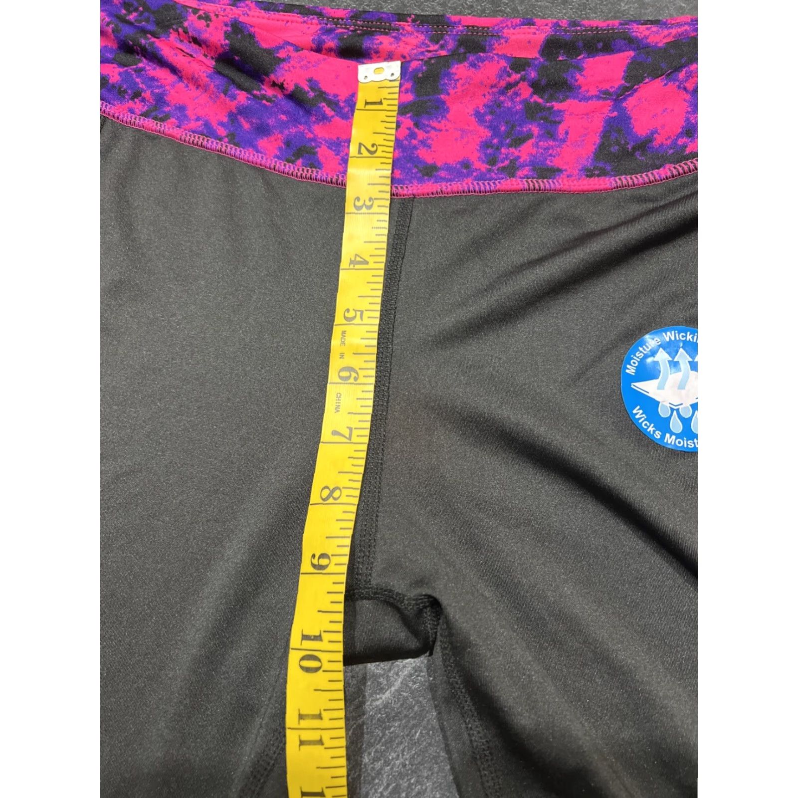 Vintage ZONE PRO Activewear Leggings Medium M Black Pink Geometric Compression Stretch Womens Size 32" / US 10 / IT 46 - 8 Thumbnail