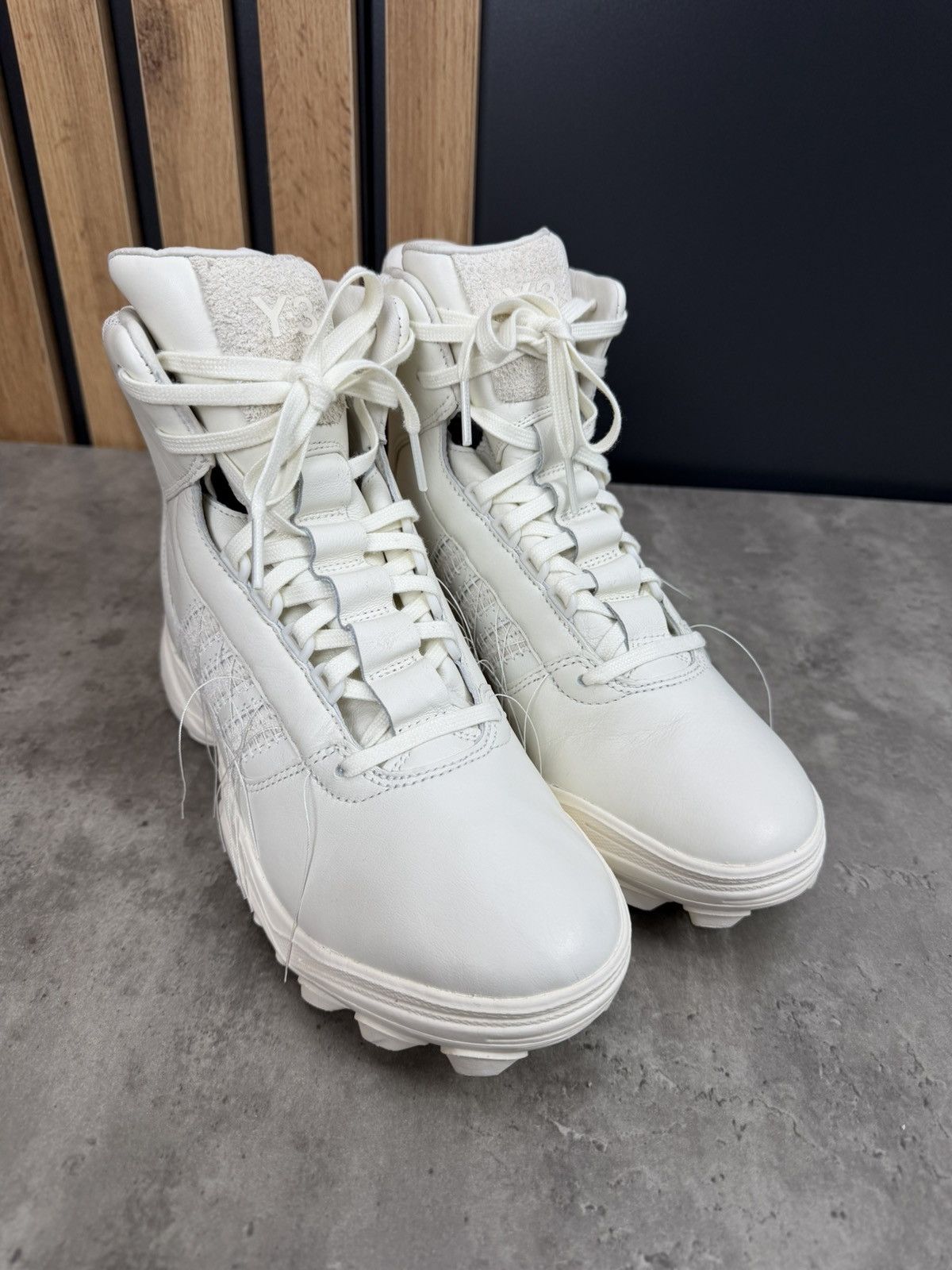 Yohji Yamamoto Adidas Y-3 Yohji Yamamoto GSG9 White Boots Size US 6.5 Size US 6.5 / EU 39-40 - 3 Thumbnail