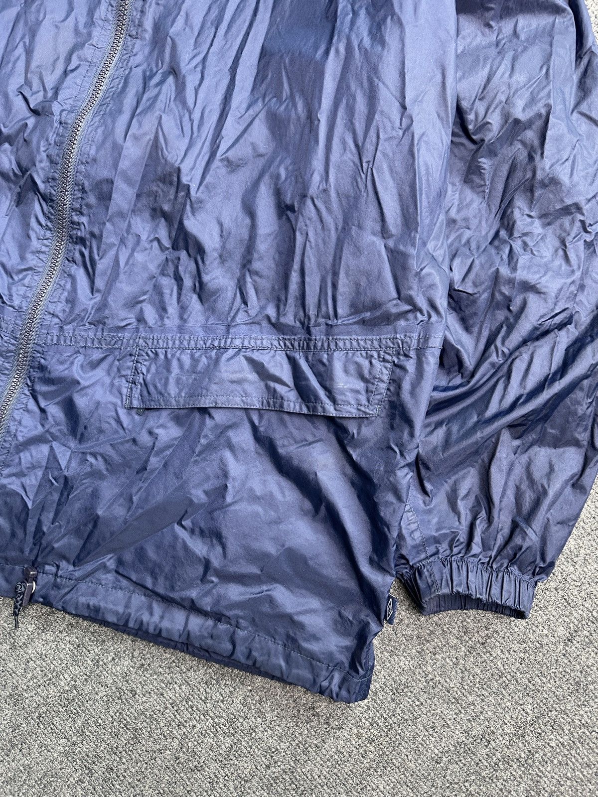 Umbro Vintage UMBRO Big Logo Soccer Navy Jacket Men’s size M Size US M / EU 48-50 / 2 - 6 Thumbnail