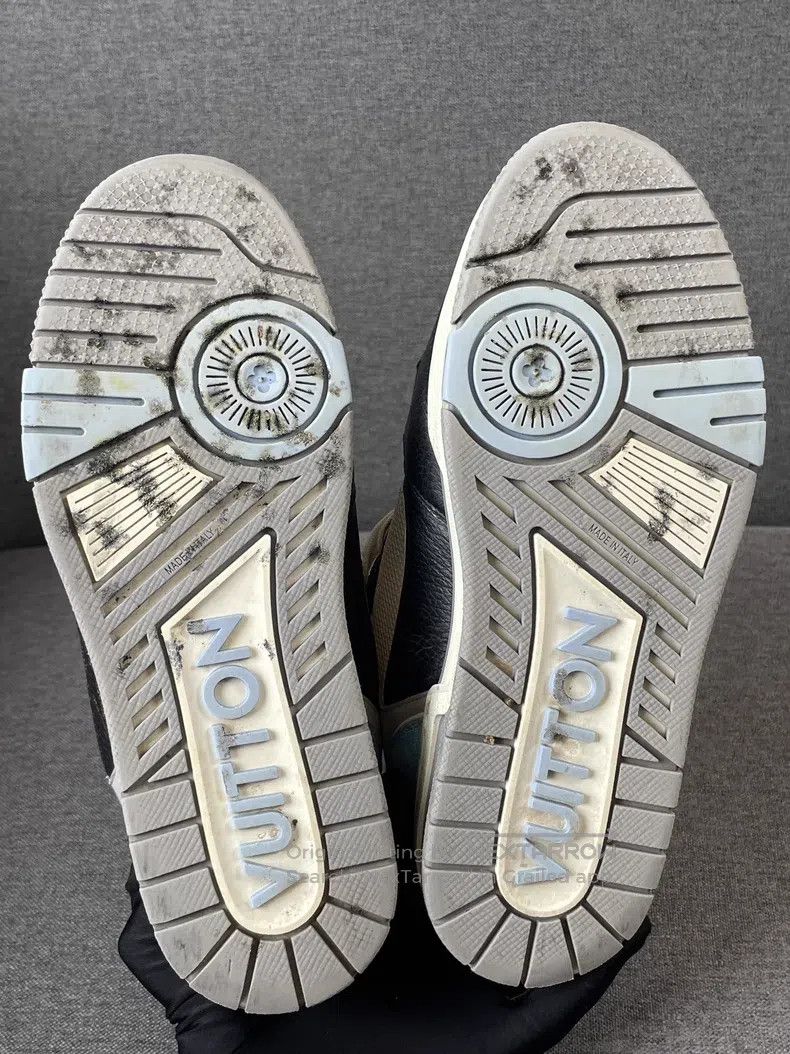 Louis Vuitton Louis Vuitton Trainer Blue and Black Velcro Board Shoes Size US 5.5 / EU 38 - 8 Thumbnail