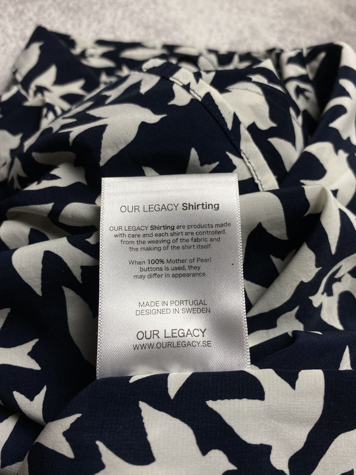 Our Legacy × Vintage Our Legacy longsleeve fullprint classic shirt „smile” SS13 Size US M / EU 48-50 / 2 - 9 Thumbnail