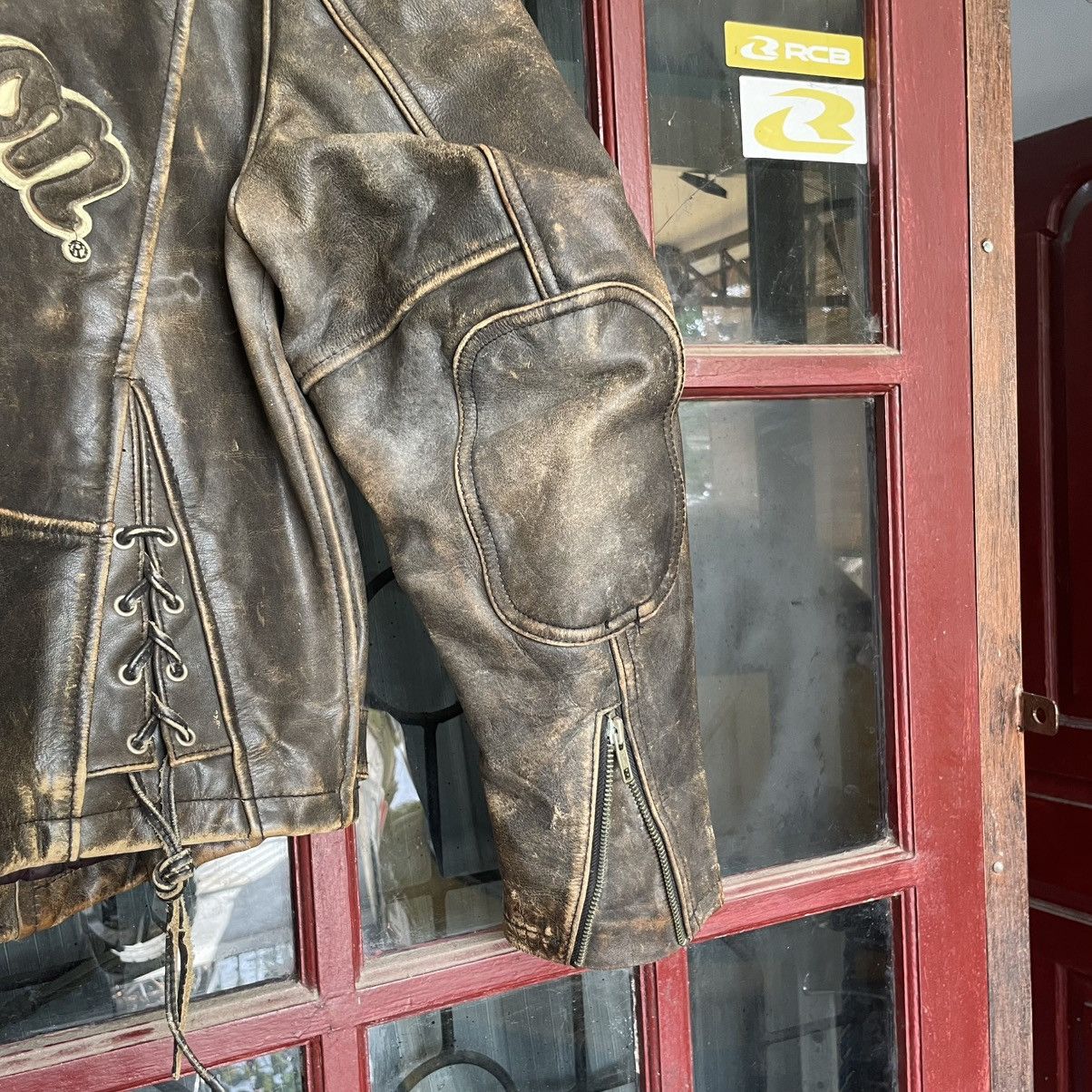 Harley Davidson Harley Davidson 90s - Distressed Leather Jacket Size US M / EU 48-50 / 2 - 13 Thumbnail