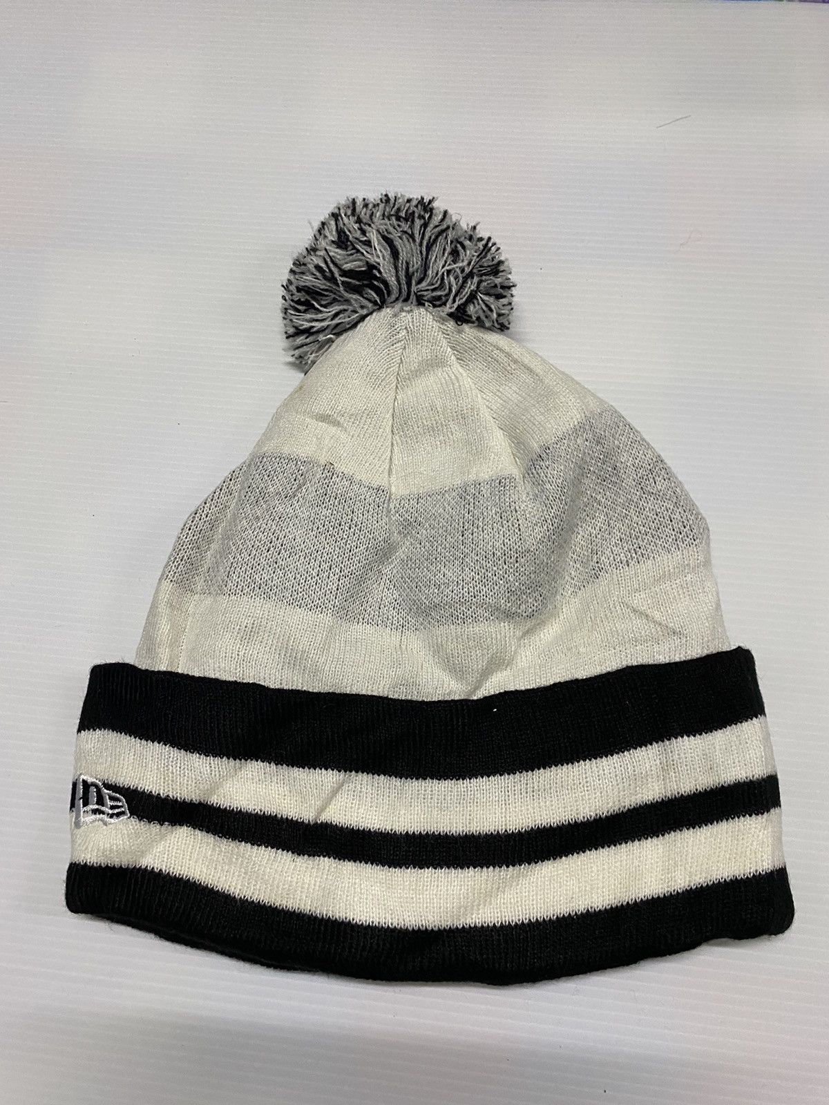 New Era × Star Wars Star Wars X New Era Beanie Hat Size ONE SIZE - 3 Thumbnail