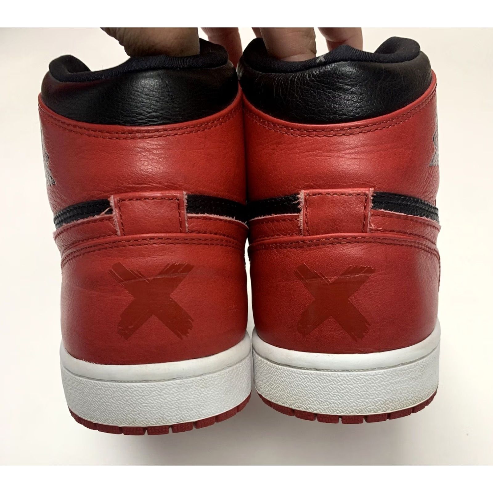 Nike Nike Air Jordan 1 Banned X Bred 1 2011 Size 10.5 Black/Red Sneaker Mens Affordable Condition Great Release Year 2011 Vintage No Size US 11 / EU 44 - 7 Thumbnail