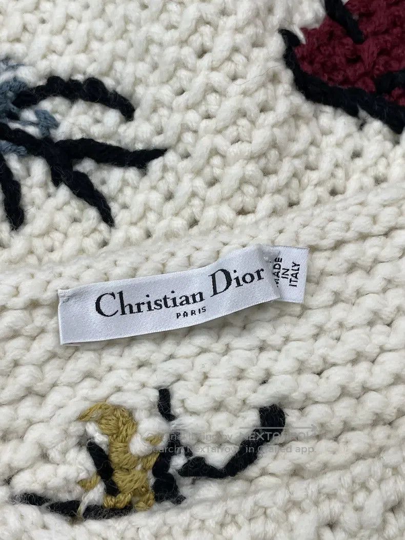 Dior Dior White animal hollow print sweater Size XS / US 0-2 / IT 36-38 - 5 Thumbnail