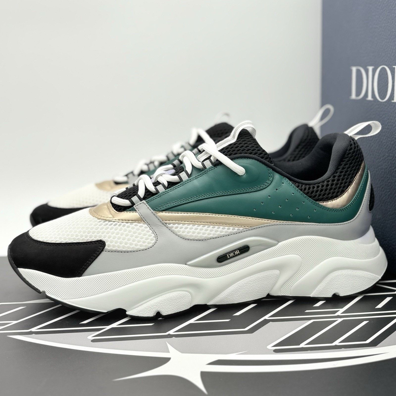 Dior Size 49 (16 US) Dior B22 Sneaker ' Green White Gold ' | NEW! Size US 15 / EU 48 - 1 Thumbnail