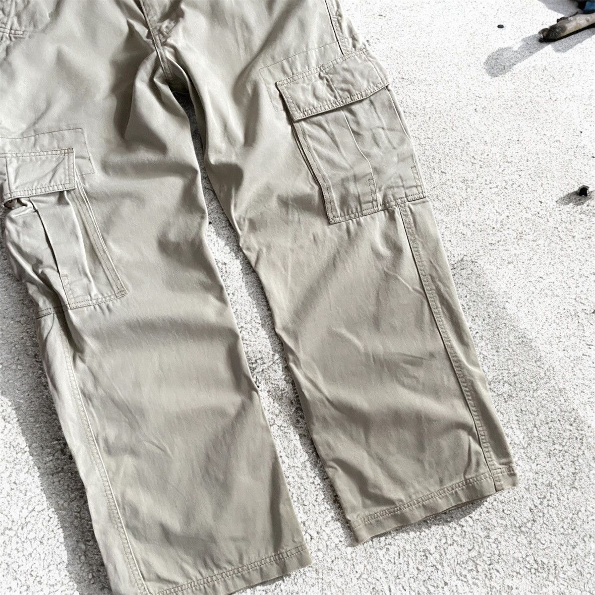 Levi's × Vintage Crazy Vintage Levi’s Cargo Pants Baggy Wide Leg Skater Size US 32 / EU 48 - 7 Thumbnail