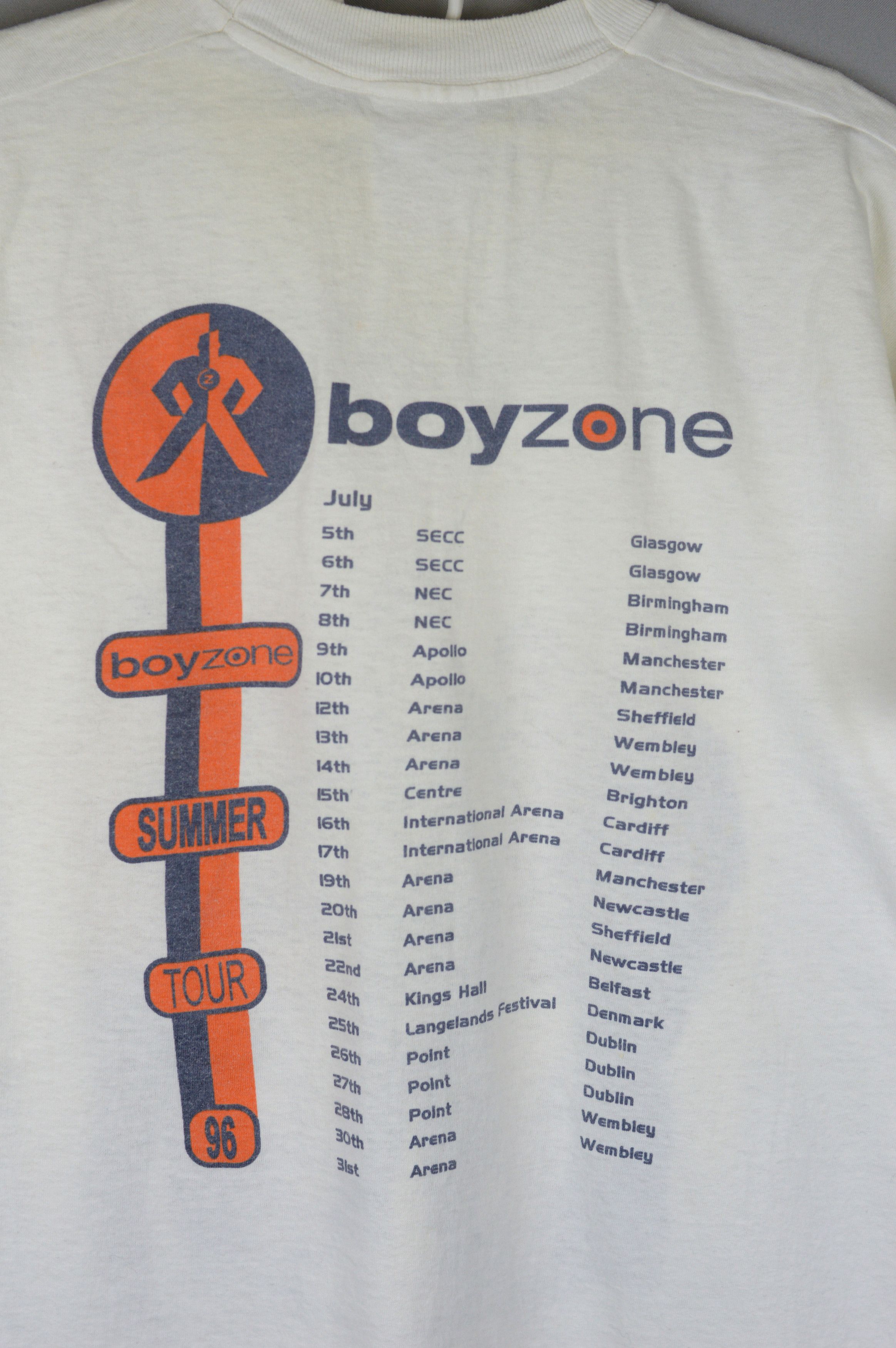 Vintage Vintage Boyzone Summer tour 1996 t shirt Size US XL / EU 56 / 4 - 4 Thumbnail