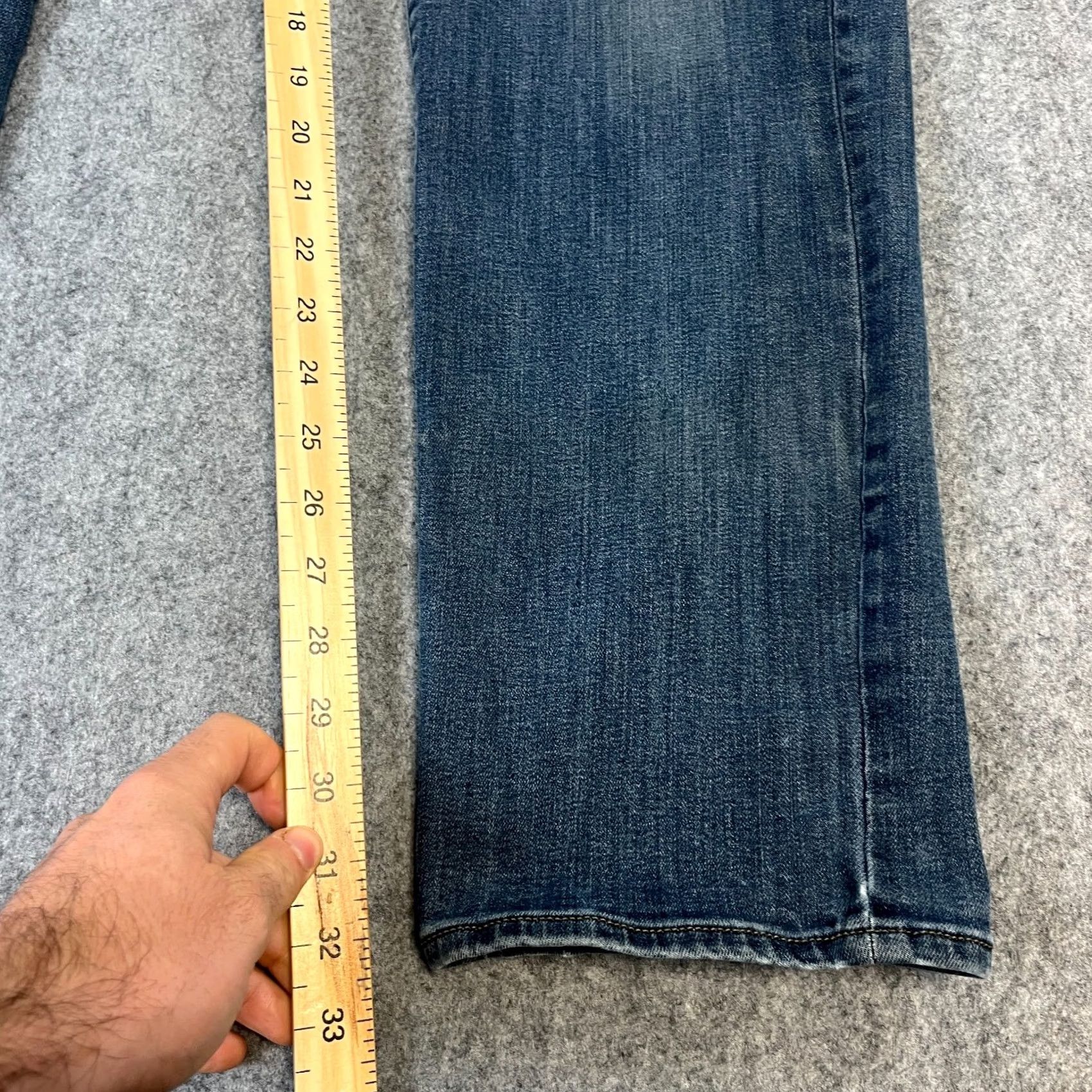 Lee Lee MVP Jeans Straight Regular 32x32 Denim Blue 5-Pocket Mens Waist 32 Regular Fit Cotton Leather? No, Accents: Button, Logo (Note: avoid adding) Size US 32 / EU 48 - 4 Thumbnail